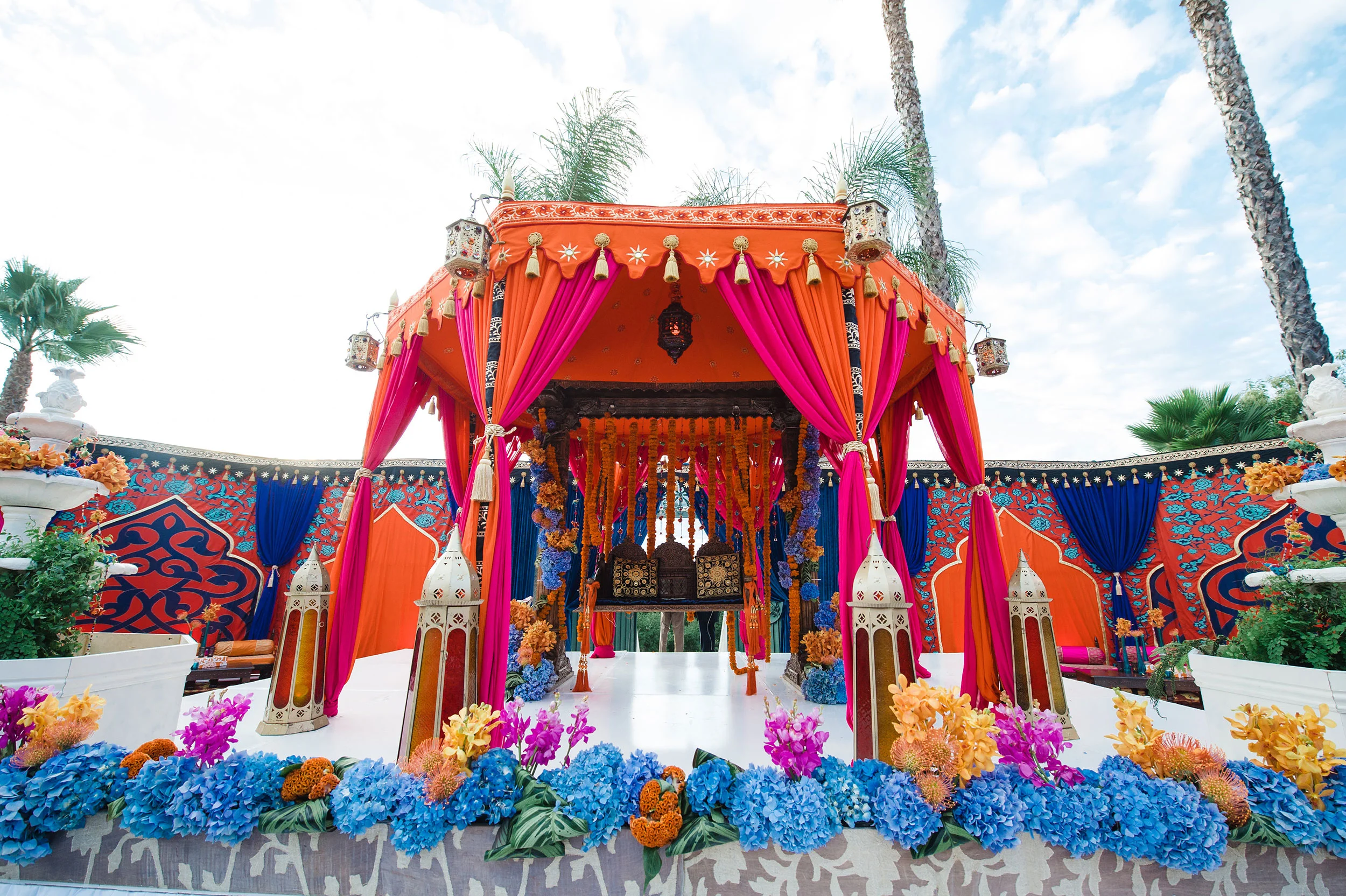 raj-tents-unforgettable-indian-wedding-tent.jpg