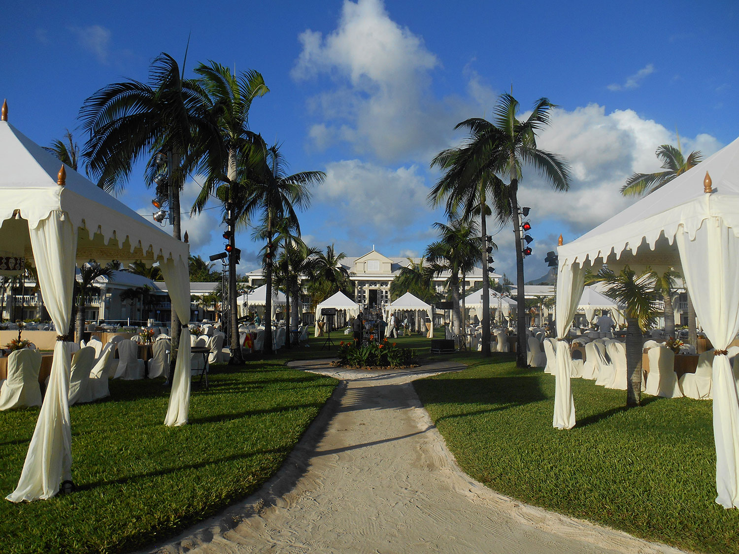 raj-tents-classic-wedding-safari-chic-on-lawn.jpg