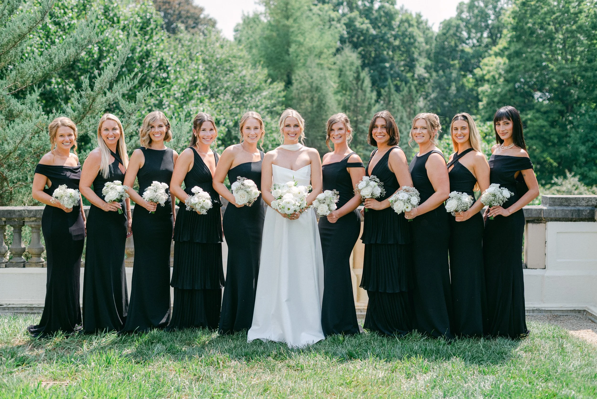 Kristen Bowen Photography, Indianapolis Wedding Photographer, Newfields Wedding, Bridal party portraits