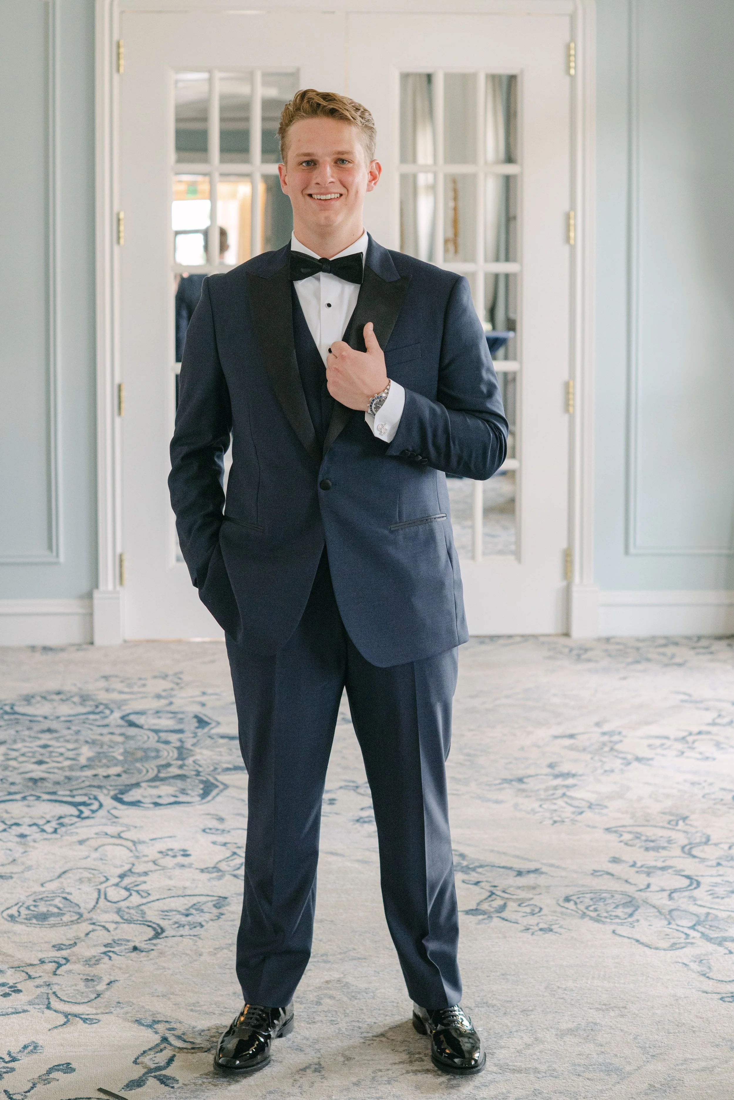 Kristen Bowen Photography, Indianapolis Wedding Photographer, Hotel Carmichael Wedding, Groom portraits