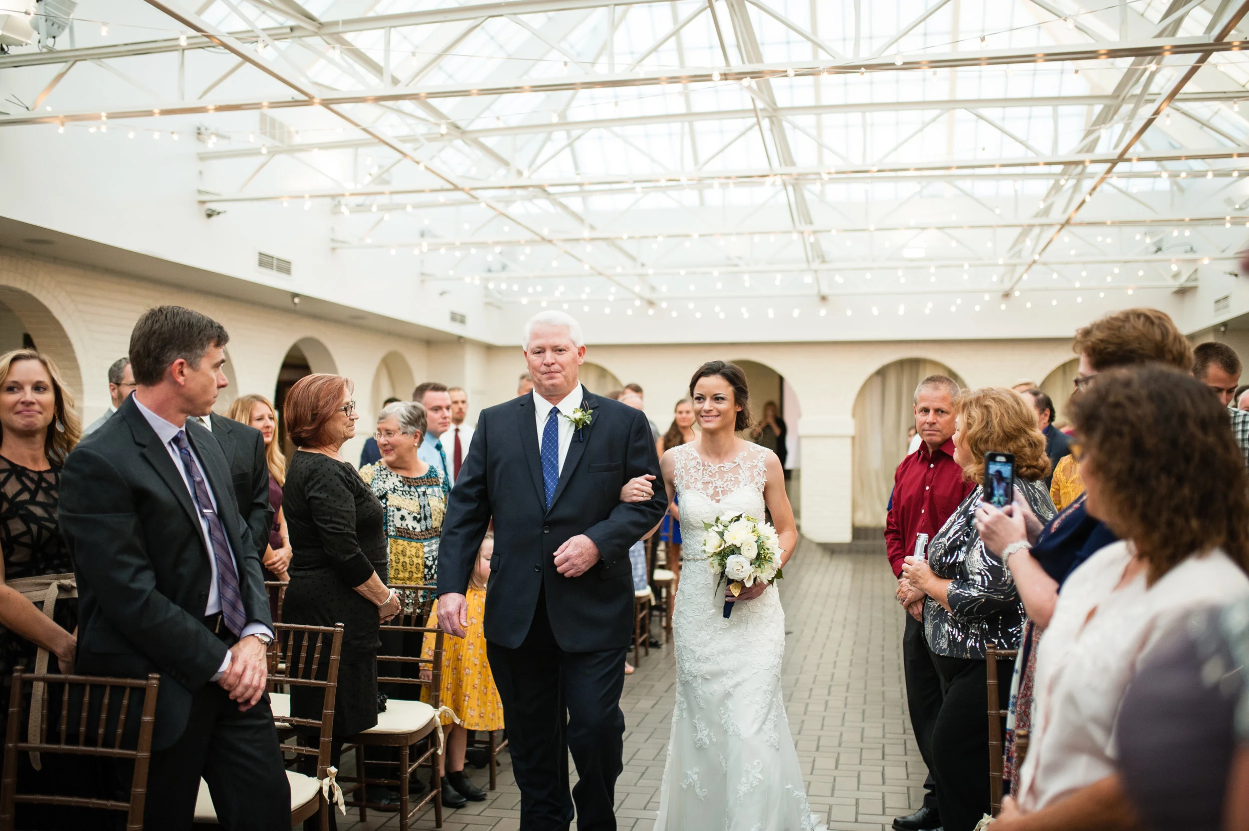 First look or hide the bride?