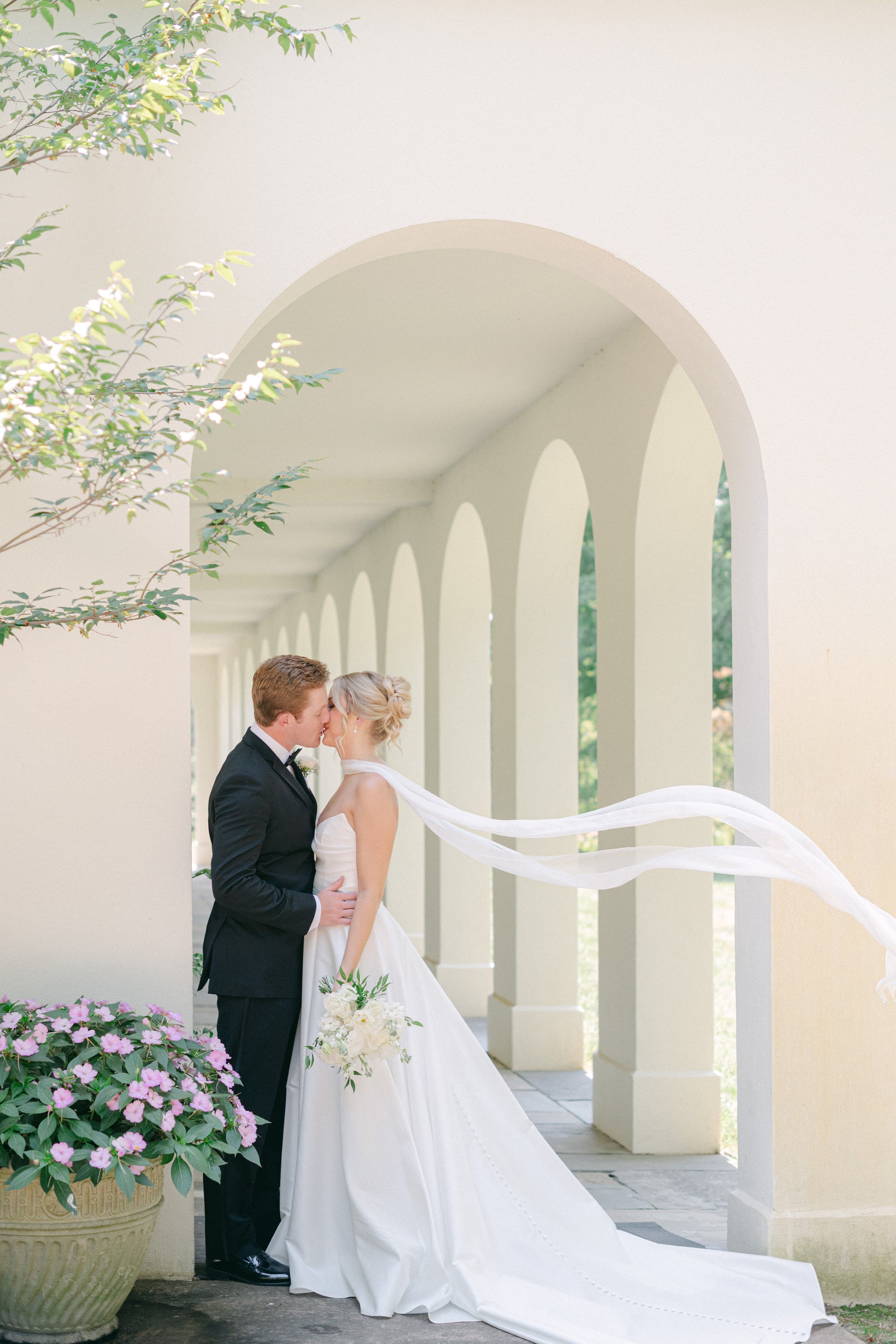 A Timeless Garden Wedding: Anne &amp; Sam