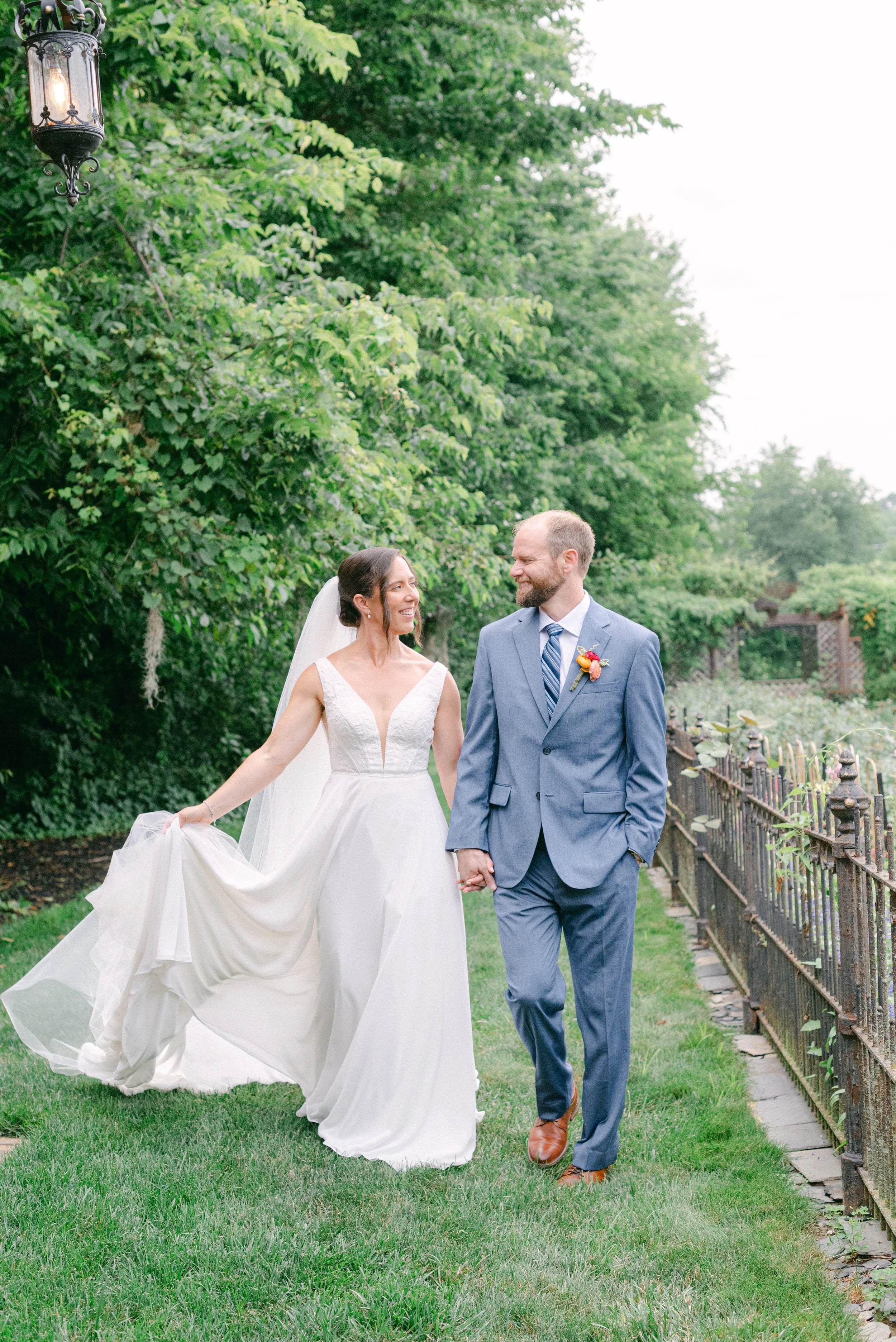 A Garden Wedding at Artisan Acres: Rachel &amp; Scott