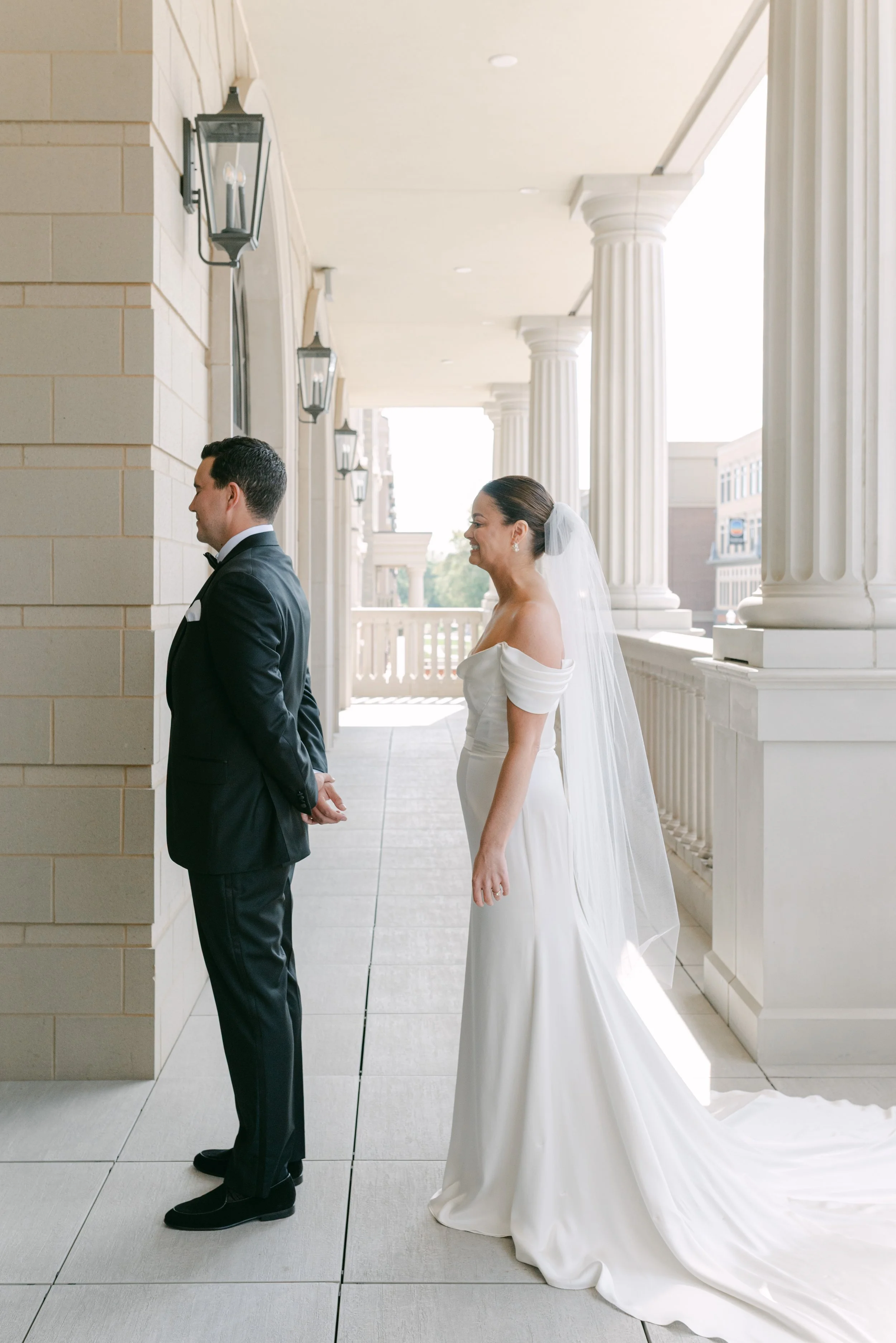 Kristen Bowen Photography, Indianapolis Wedding Photographer, Hotel Carmichael Wedding, First look