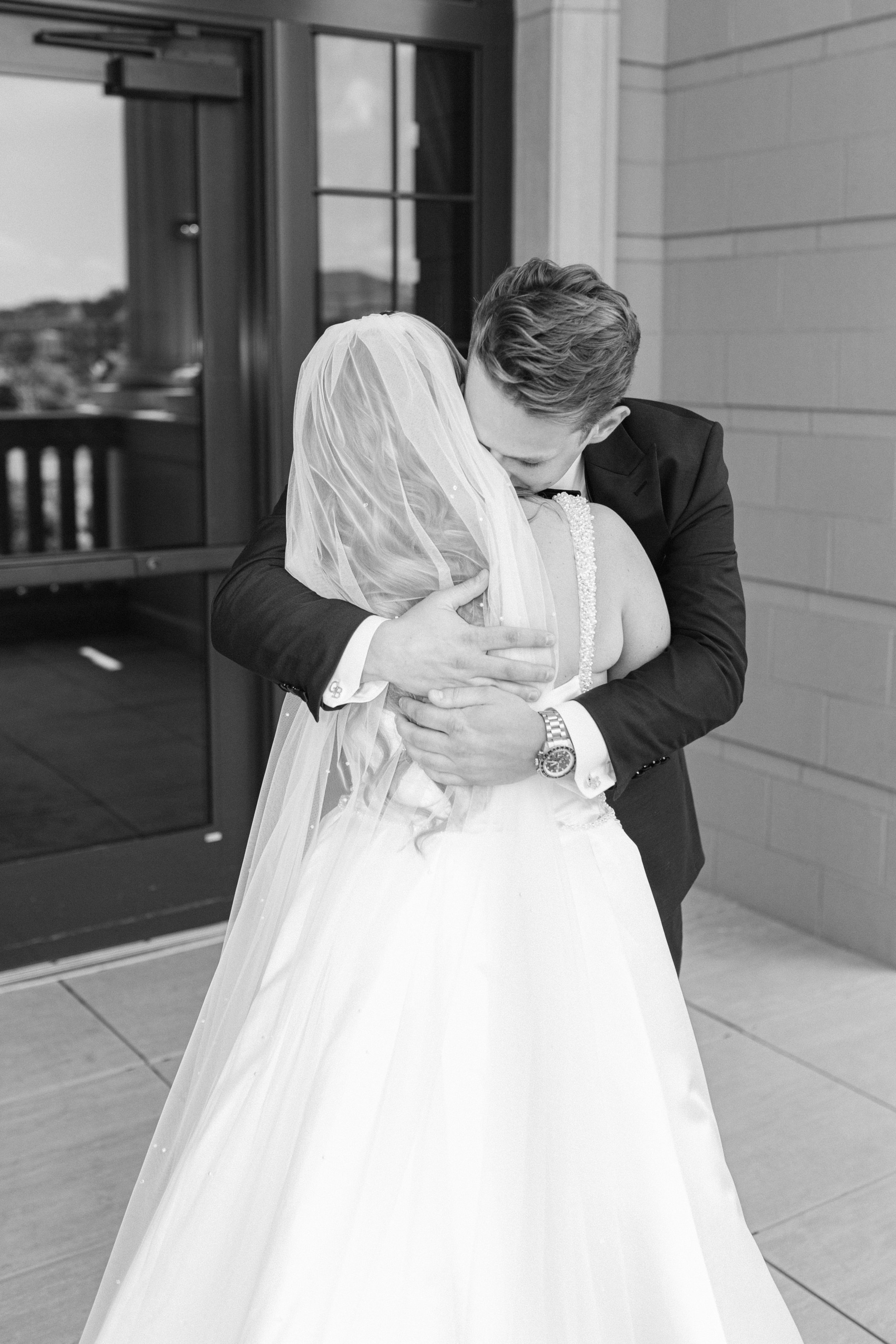 Kristen Bowen Photography, Indianapolis Wedding Photographer, Hotel Carmichael Wedding, first look