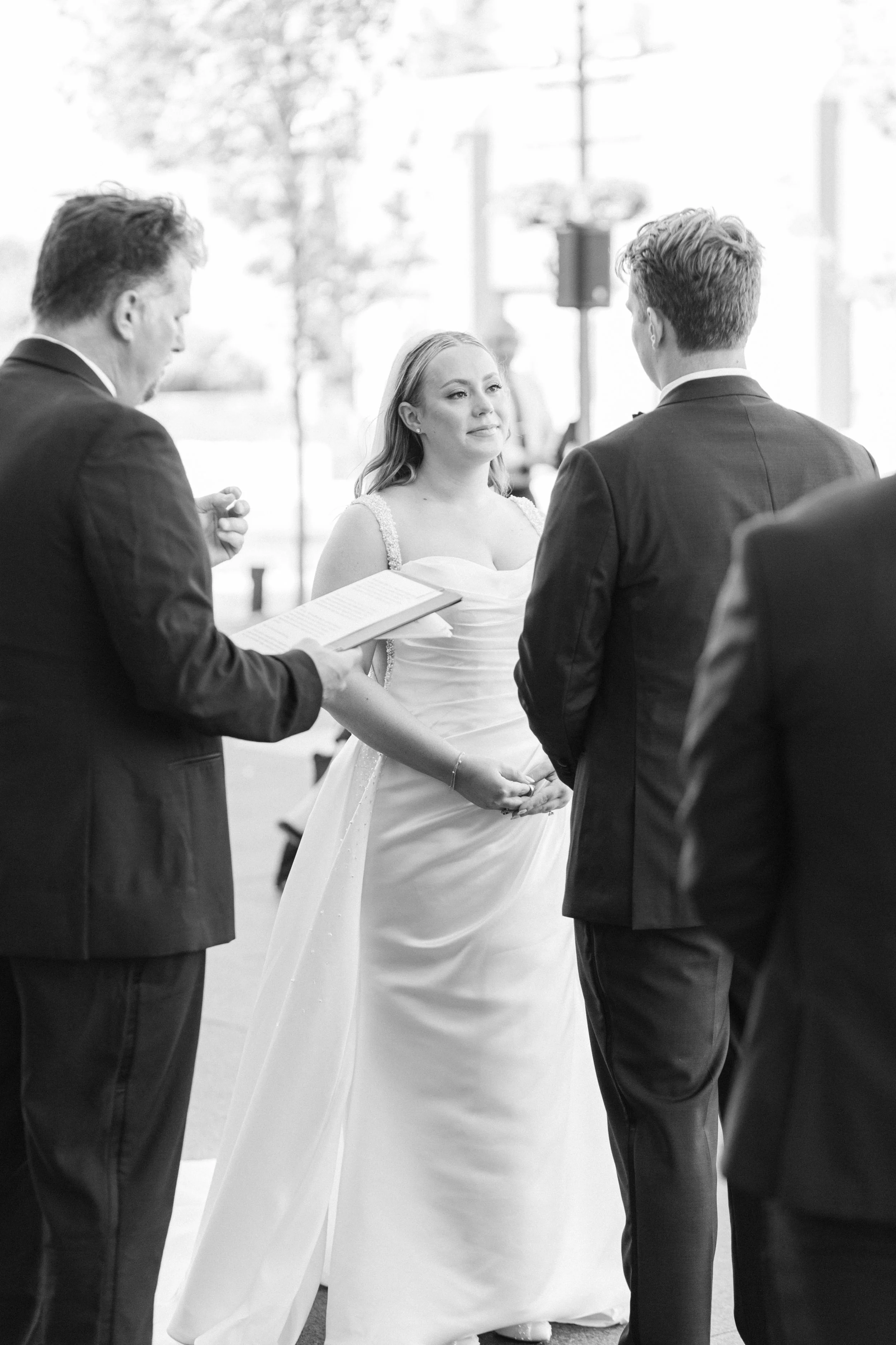 Kristen Bowen Photography, Indianapolis Wedding Photographer, Hotel Carmichael Wedding, Ceremony