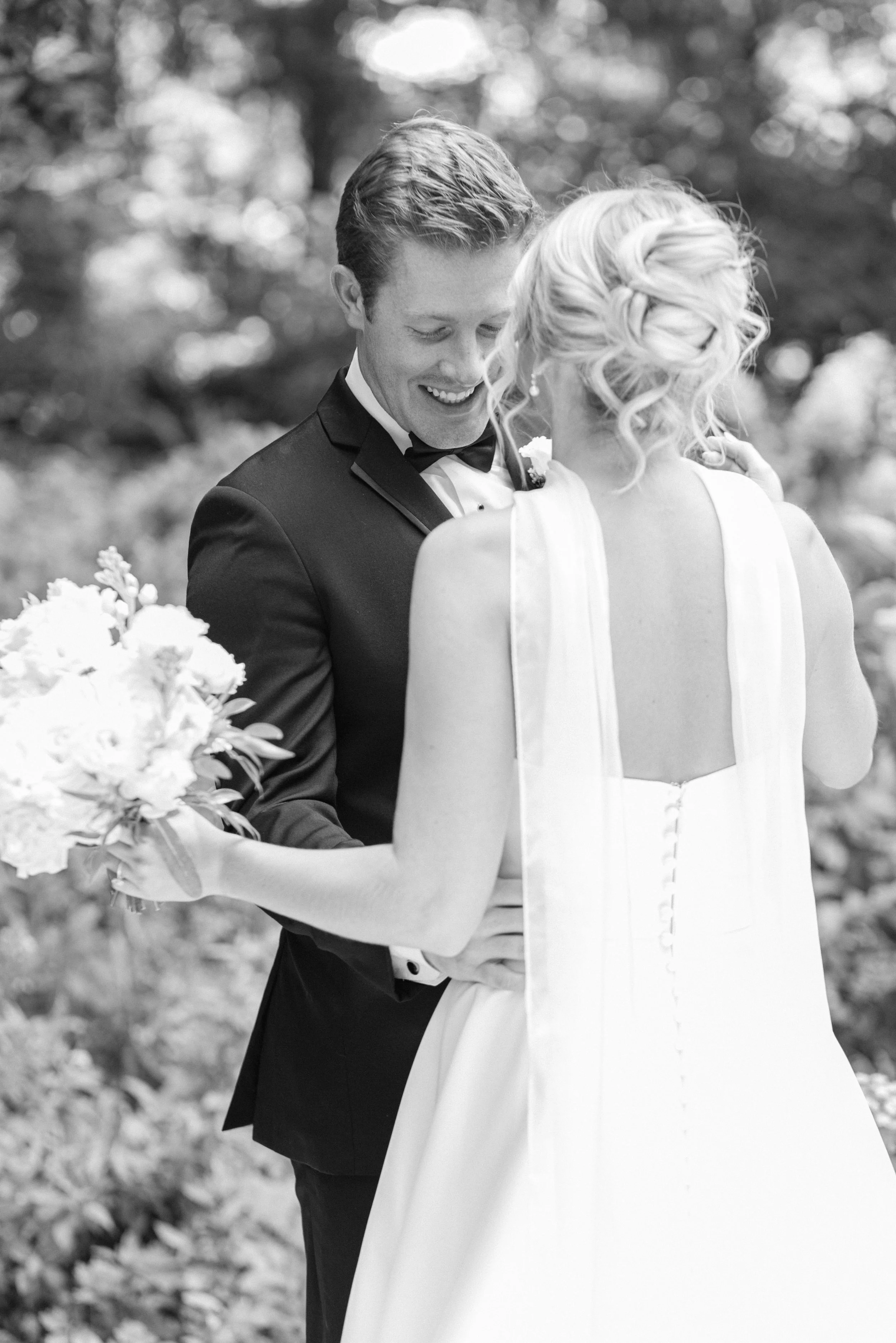 Kristen Bowen Photography, Indianapolis Wedding Photographer, Newfields Wedding, first look