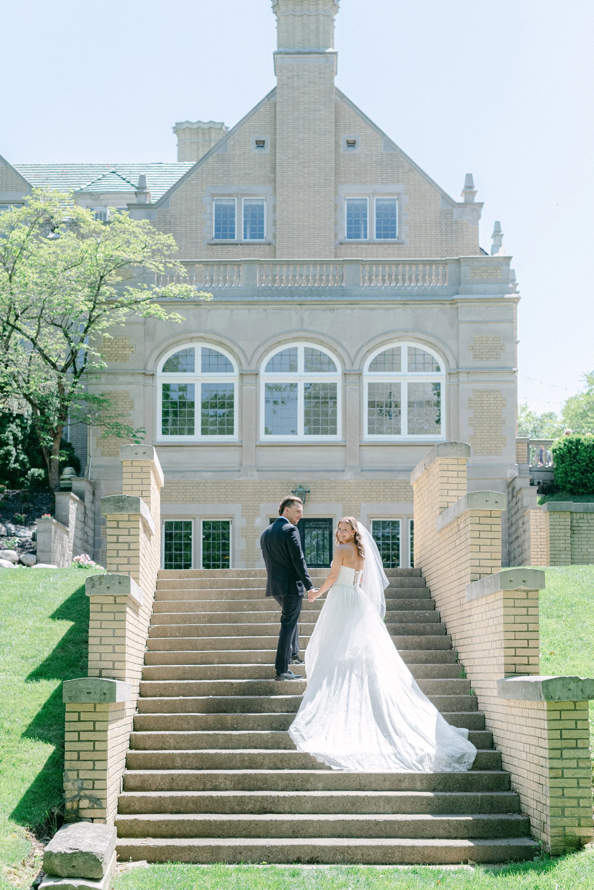 Kristen Bowen Photography, Indianapolis Wedding Photographer, Laurel Hall Wedding, Bride and Groom Portraits