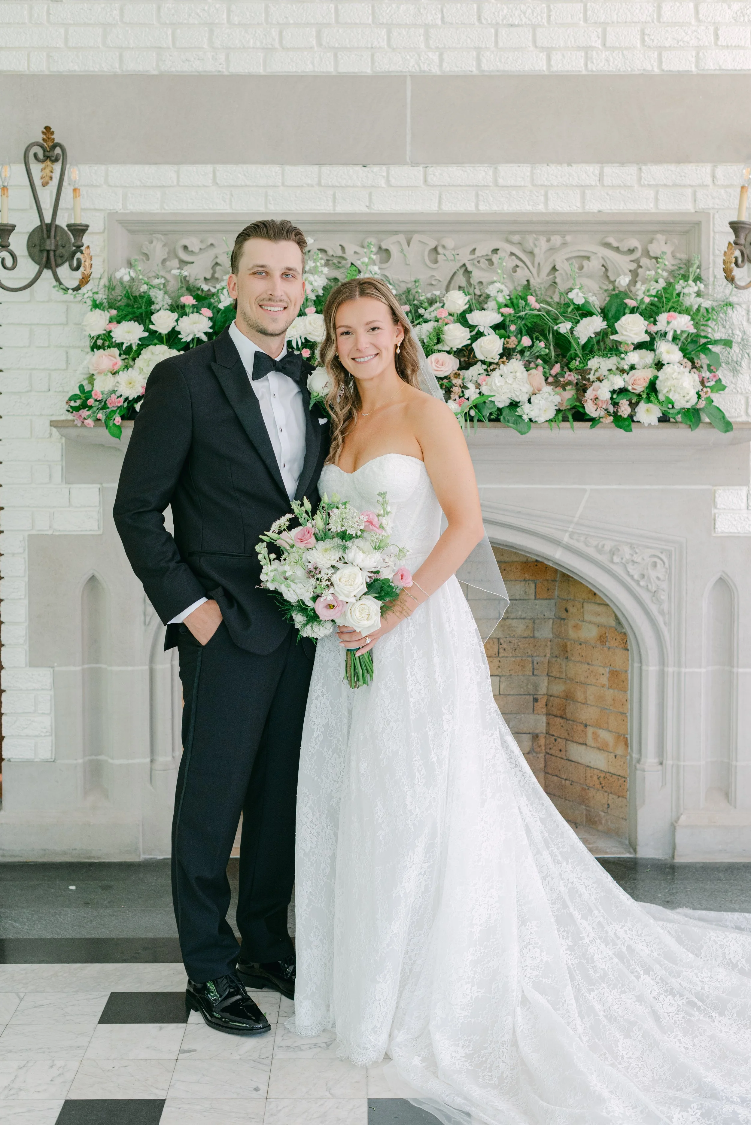 Kristen Bowen Photography, Indianapolis Wedding Photographer, Laurel Hall Wedding, Bride and Groom Portraits