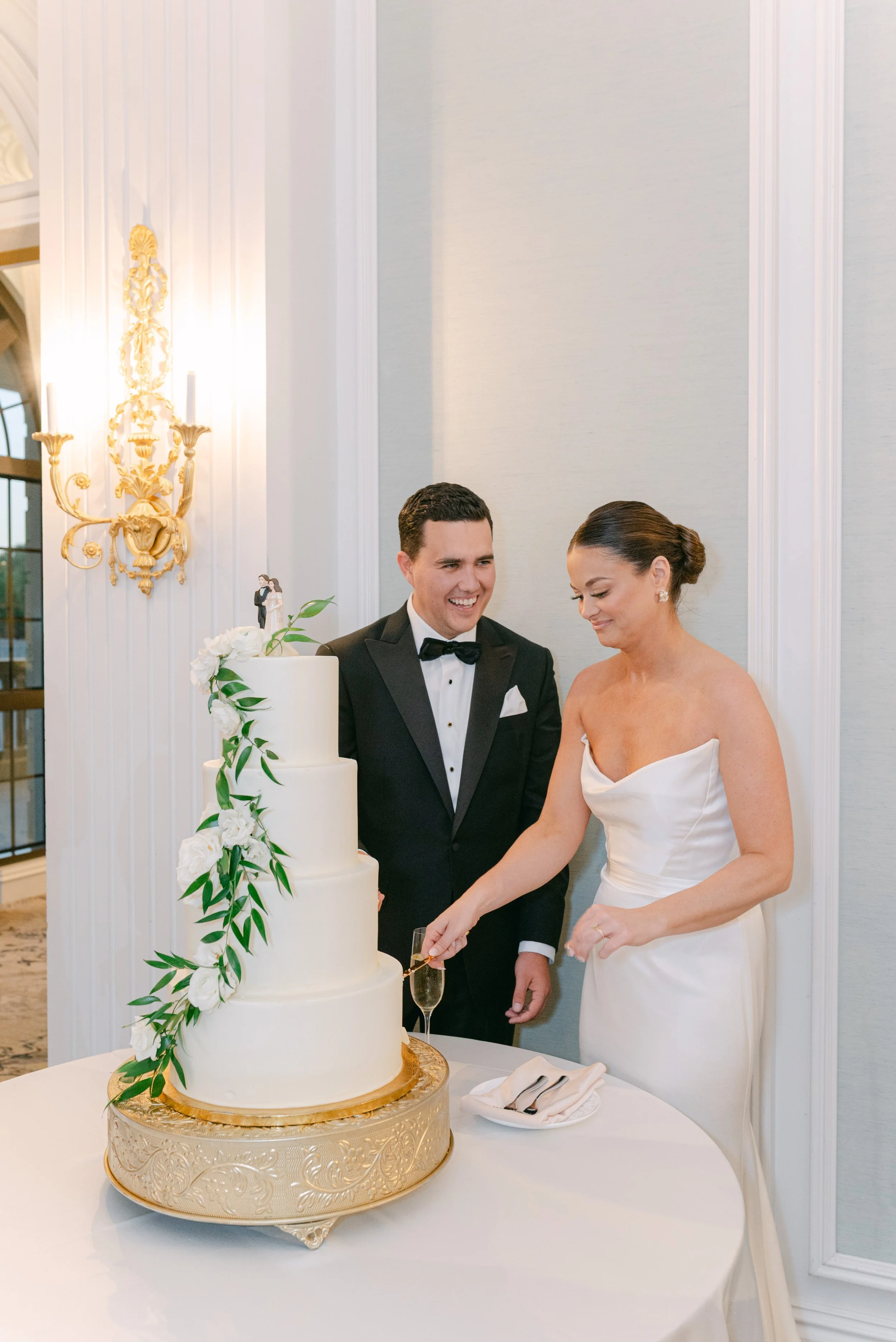 Kristen Bowen Photography, Indianapolis Wedding Photographer, Hotel Carmichael Wedding, Wedding Reception