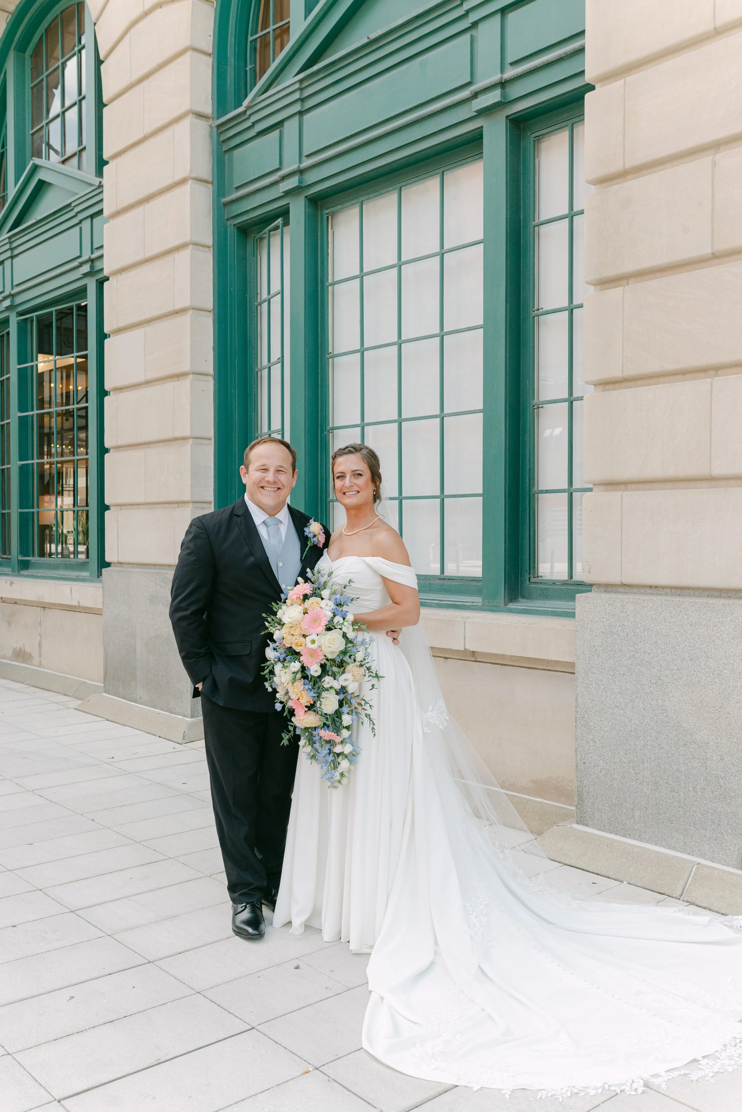 Kristen Bowen Photography, Indianapolis Wedding Photographer, Union Station Wedding, Bride and Groom Portraits
