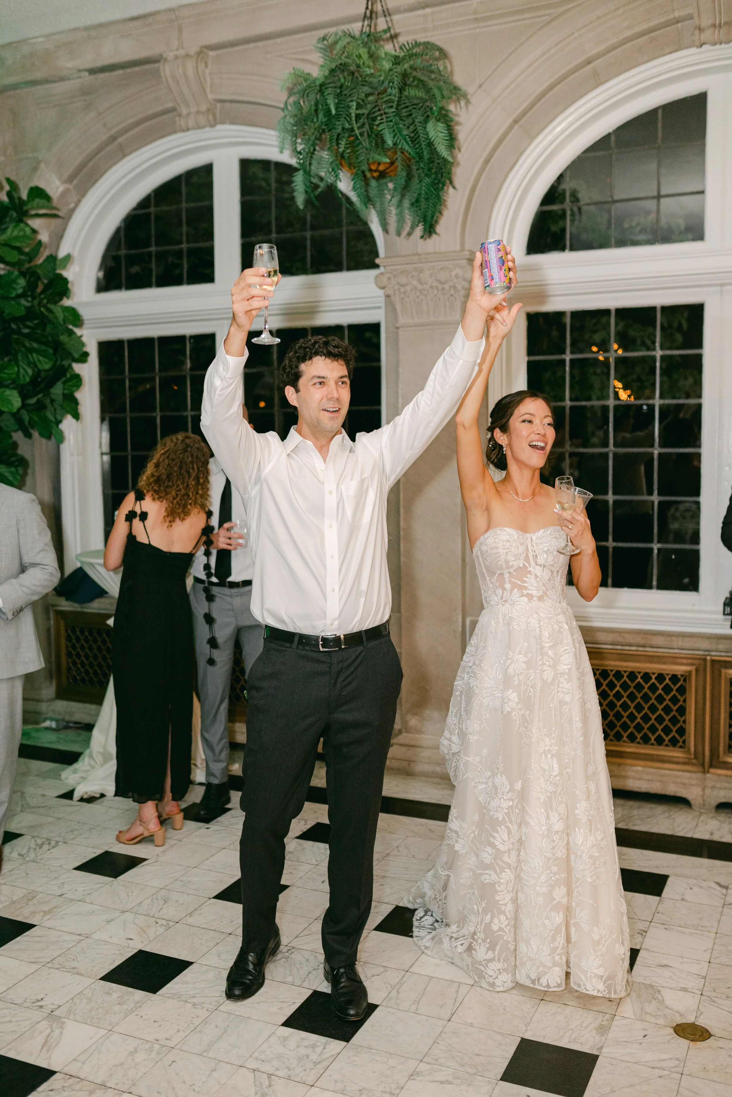 Kristen Bowen Photography, Indianapolis Wedding Photographer, Laurel Hall Wedding, wedding reception