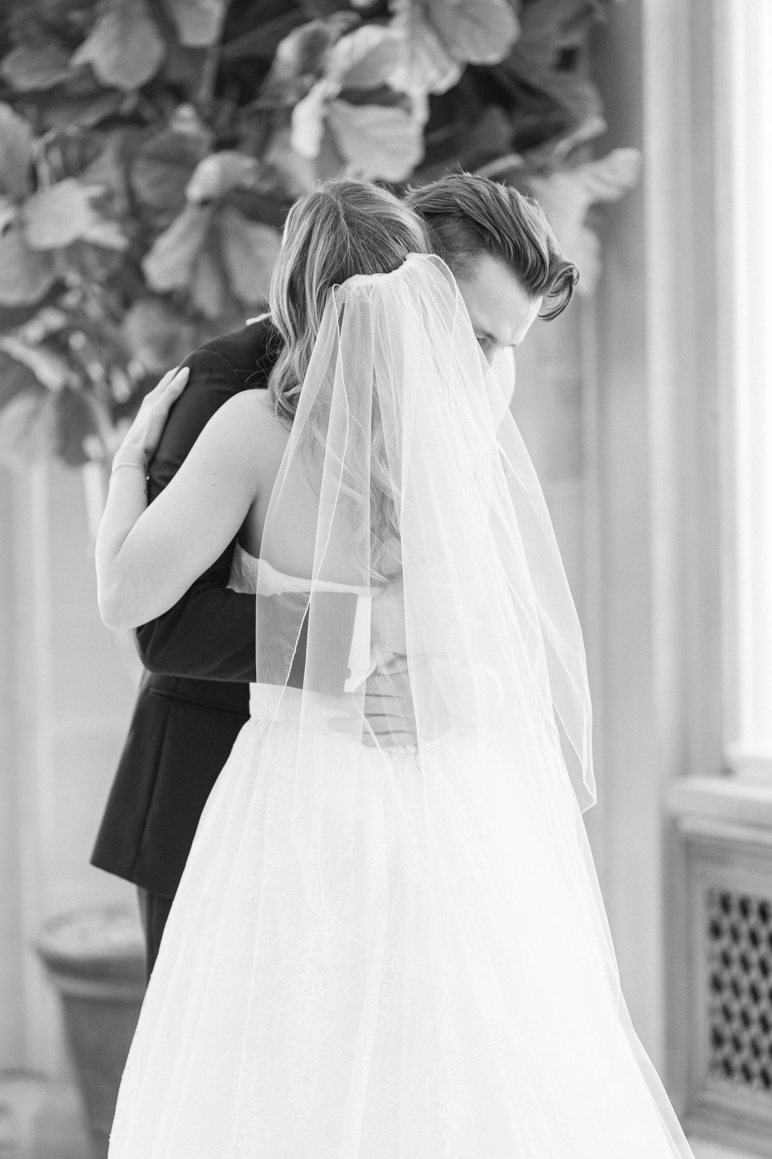 Kristen Bowen Photography, Indianapolis Wedding Photographer, Laurel Hall Wedding, First Look
