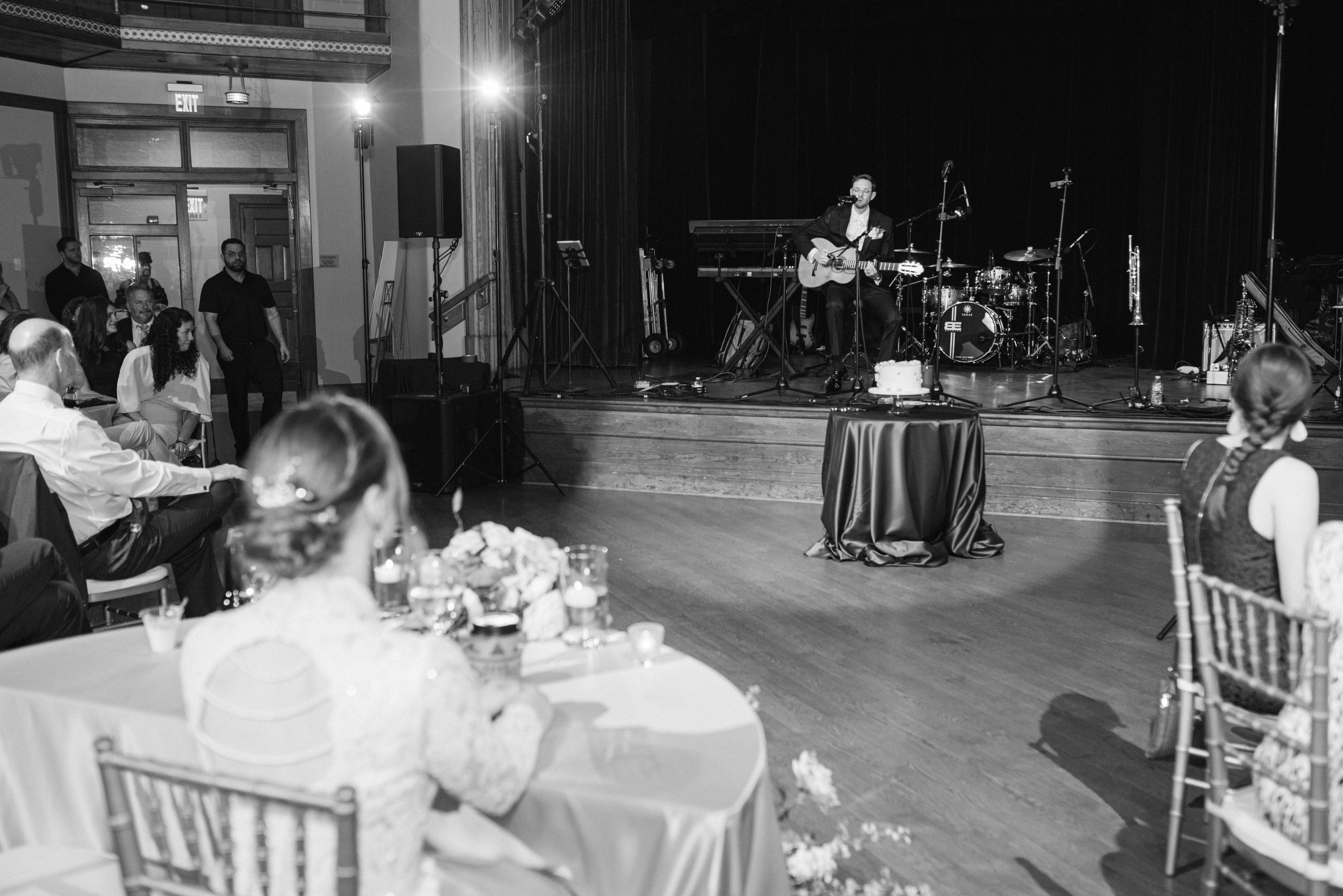 Kristen Bowen Photography, Indianapolis Wedding Photographer, Indiana Landmark Wedding