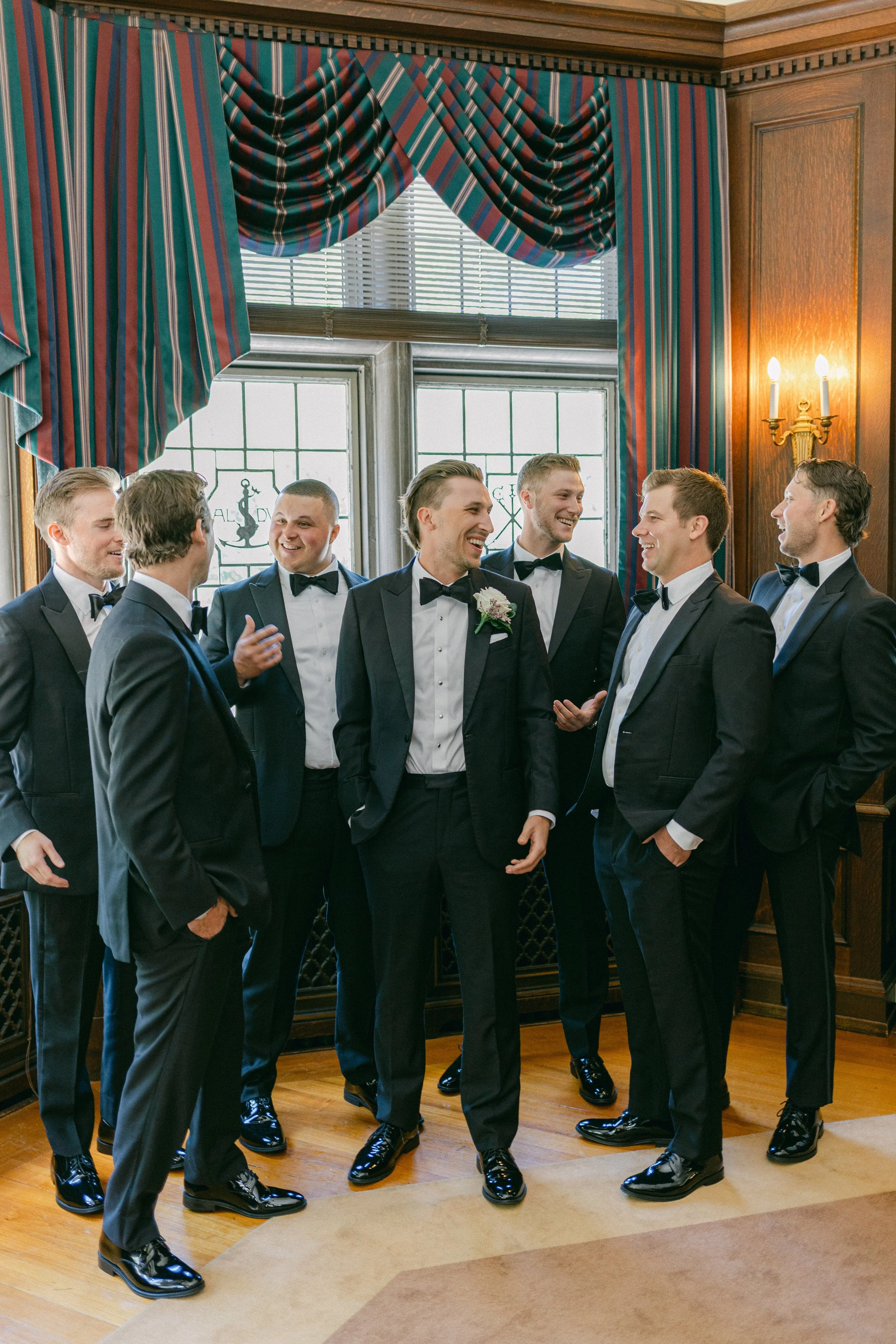 Kristen Bowen Photography, Indianapolis Wedding Photographer, Laurel Hall Wedding, Bridal Party Portraits