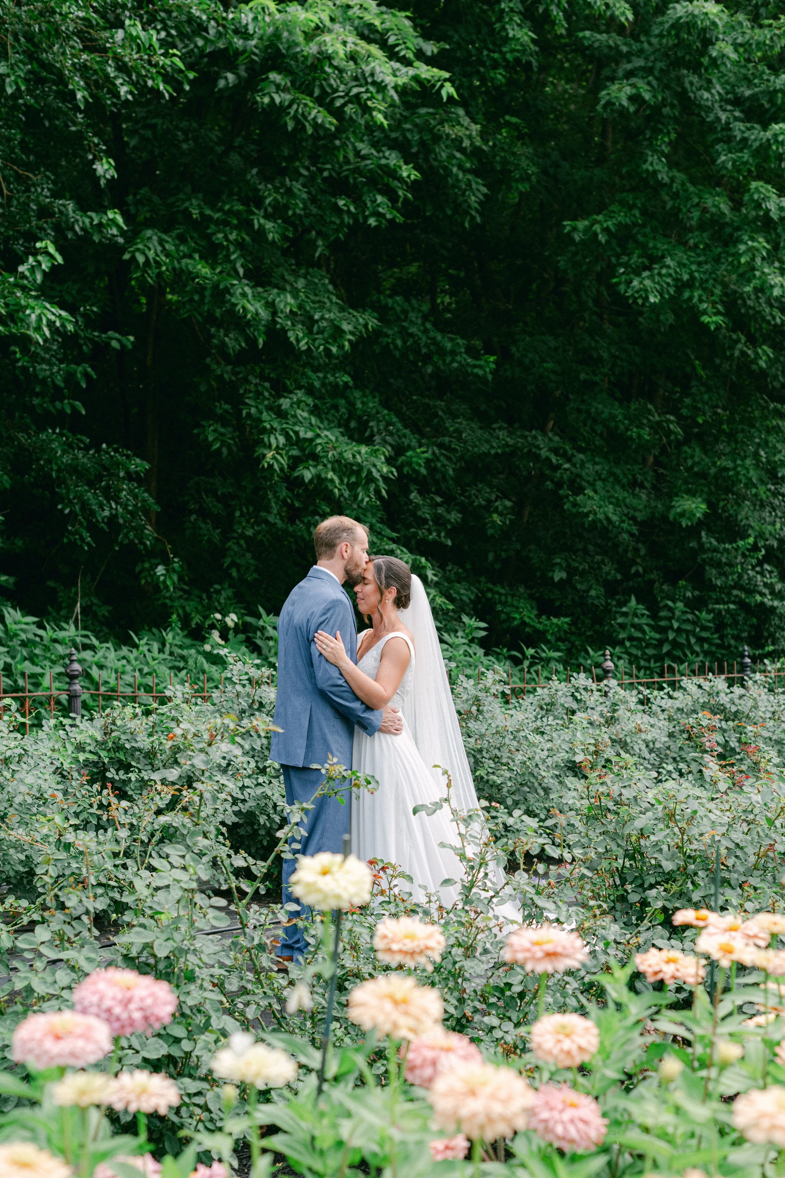 Kristen Bowen Photography, Indianapolis Wedding Photographer, Artisan Acres Wedding, Bride and groom portraits