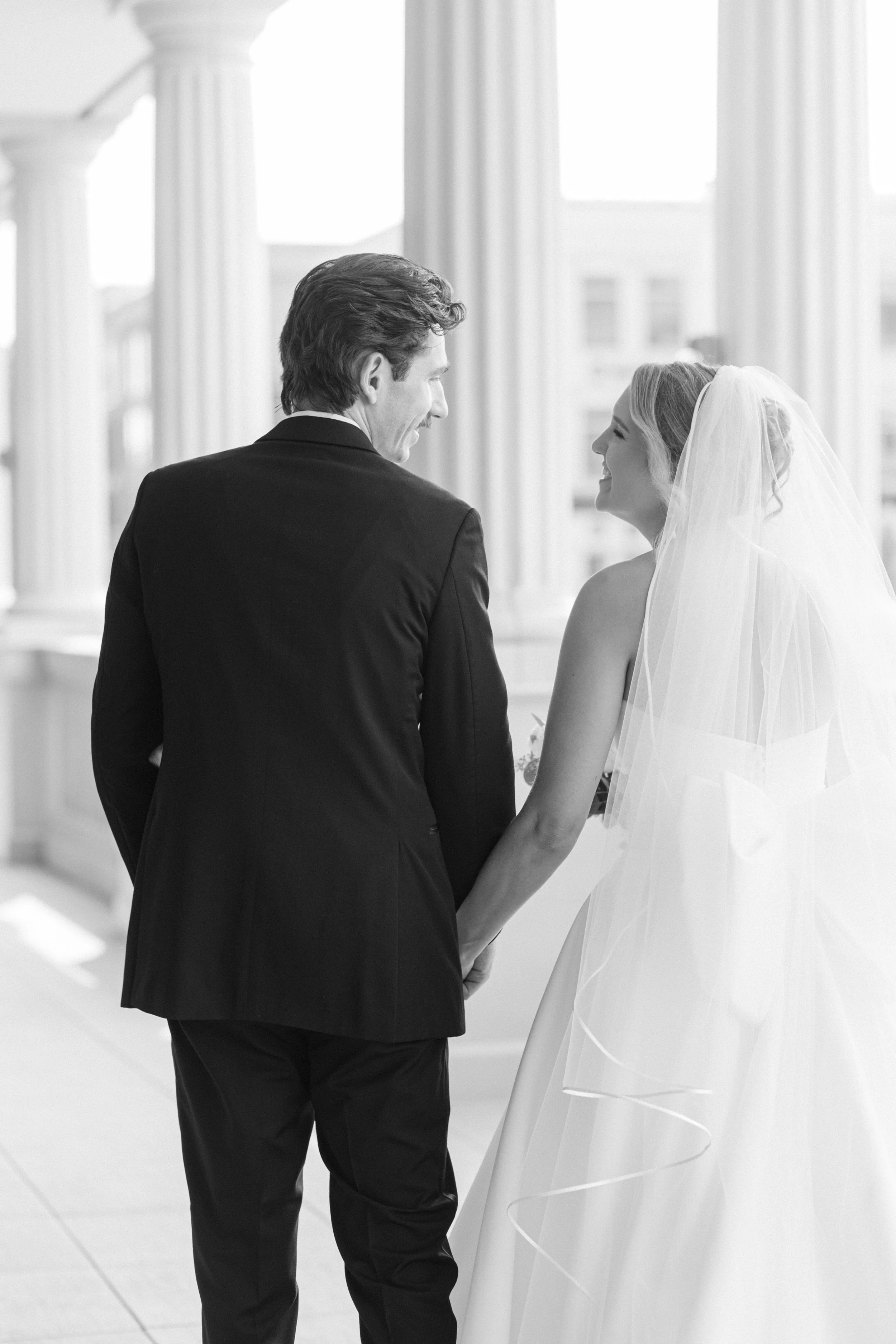 Kristen Bowen Photography, Indianapolis Wedding Photographer, Hotel Carmichael Wedding, Bride and groom portraits