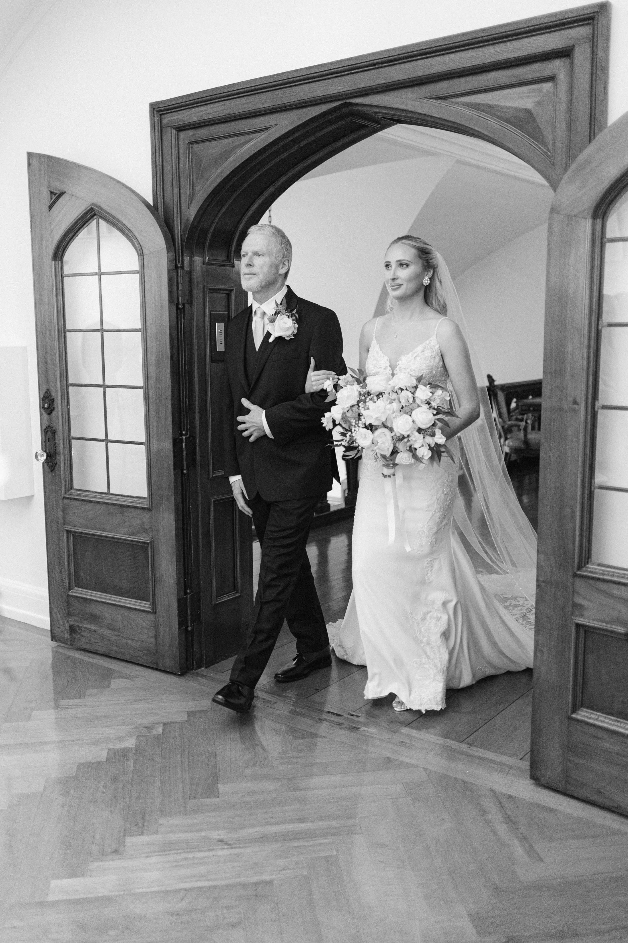 Kristen Bowen Photography, Indianapolis Wedding Photographer, Laurel Hall Wedding, Ceremony