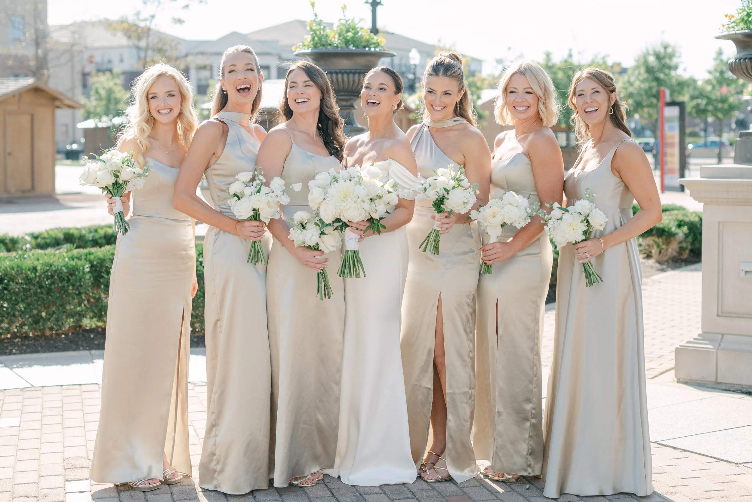 Kristen Bowen Photography, Indianapolis Wedding Photographer, Hotel Carmichael Wedding, Bridal party portraits