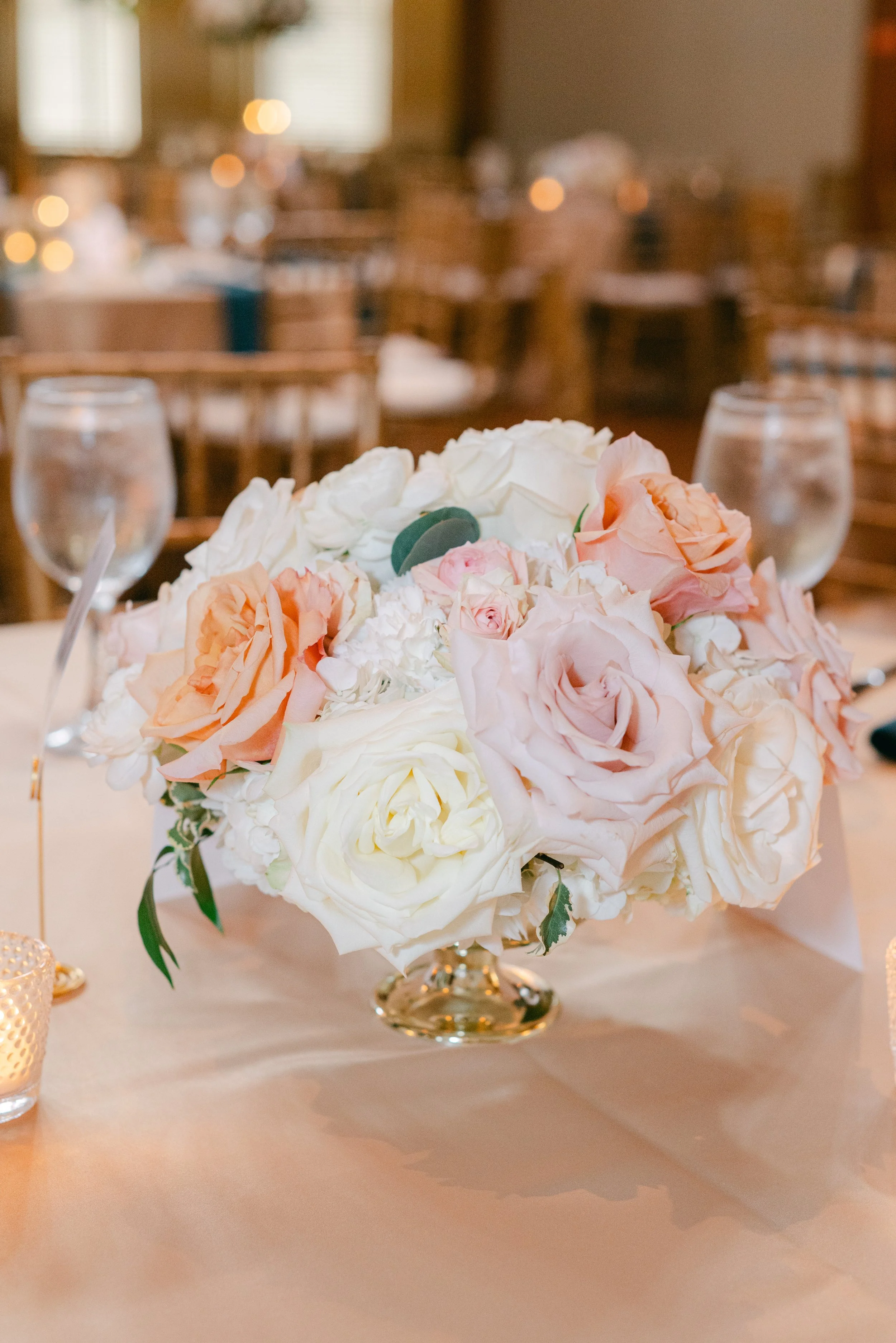 Kristen Bowen Photography, Indianapolis Wedding Photographer, Indiana Landmark Wedding