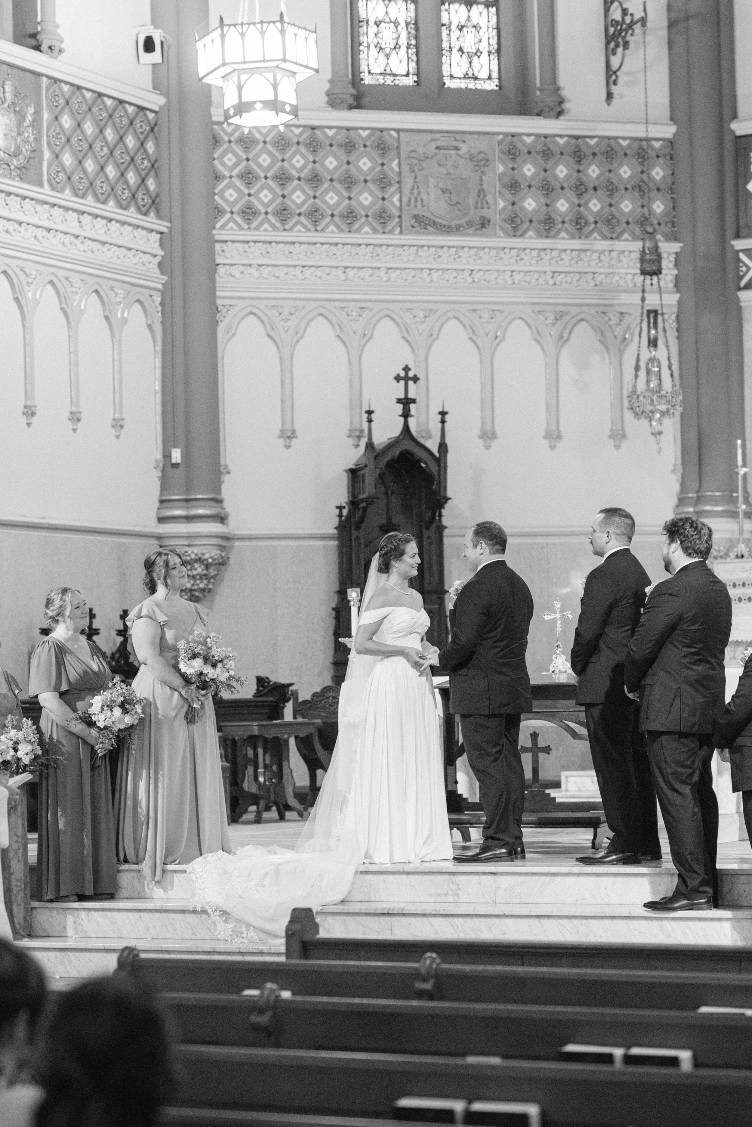 Kristen Bowen Photography, Indianapolis Wedding Photographer, Union Station Wedding, Wedding Ceremony