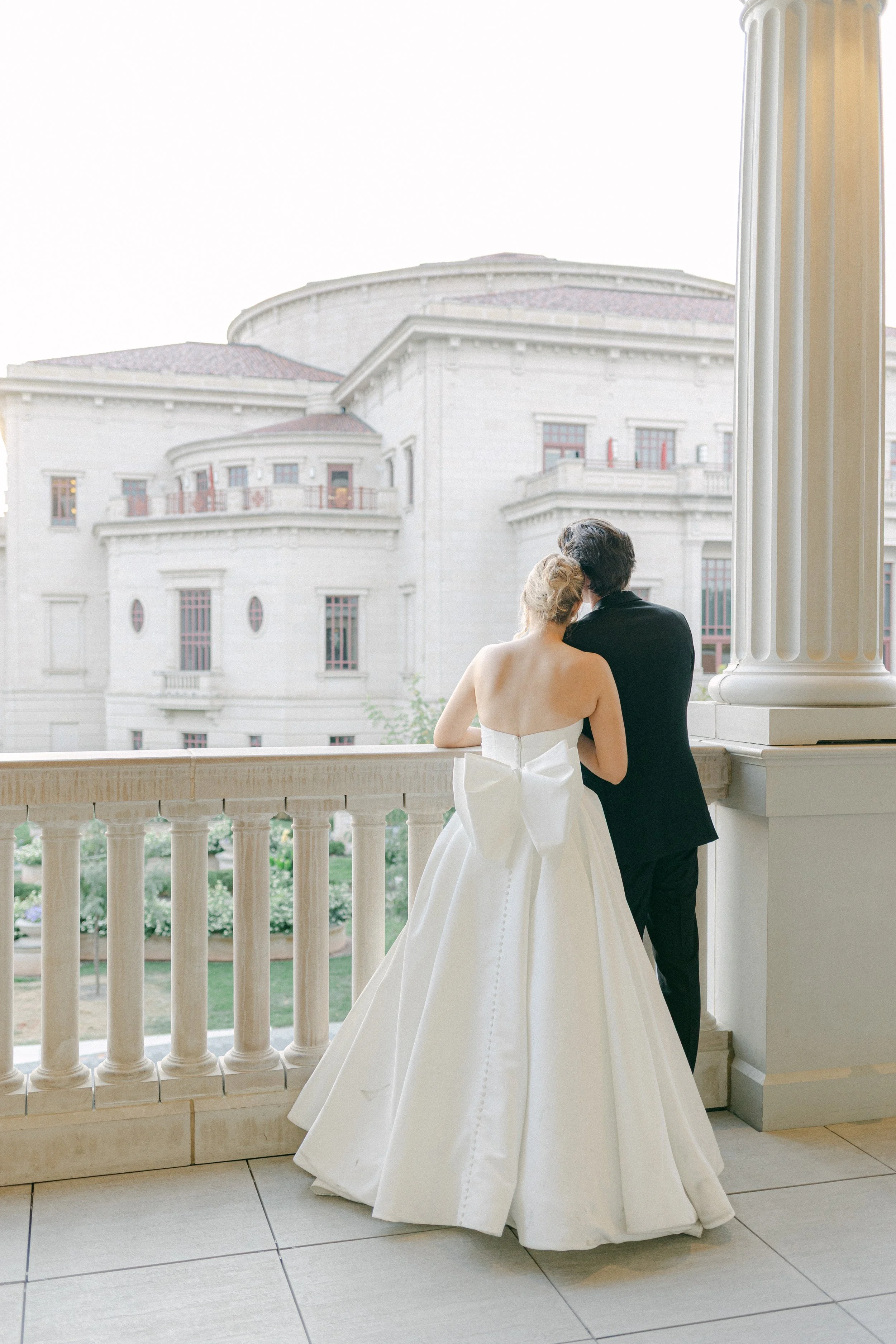 Kristen Bowen Photography, Indianapolis Wedding Photographer, Hotel Carmichael Wedding, Bride and groom sunset portraits