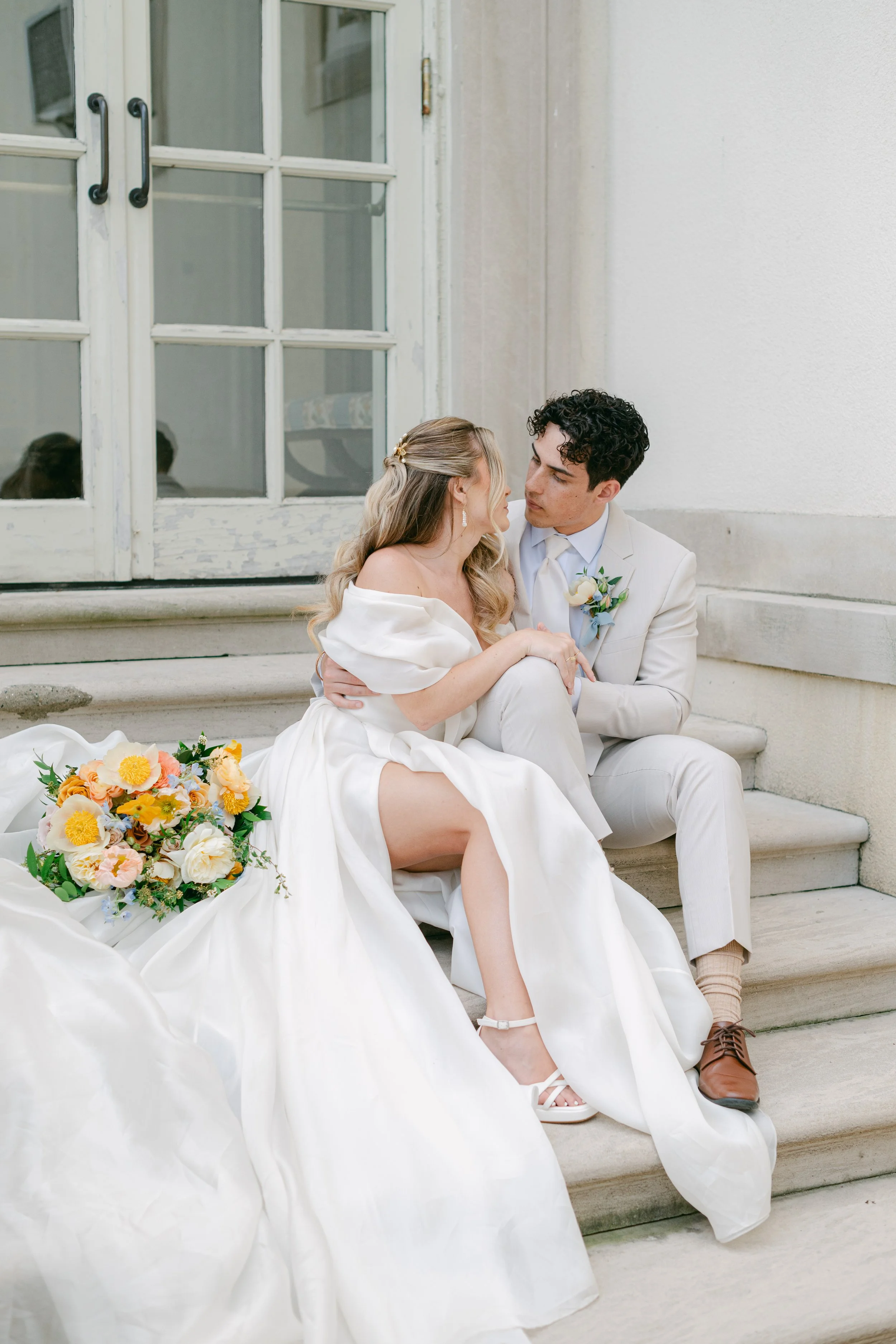 Kristen Bowen Photography, Detroit Wedding Photographer, Indianapolis Wedding Photographer, War Memorial Wedding