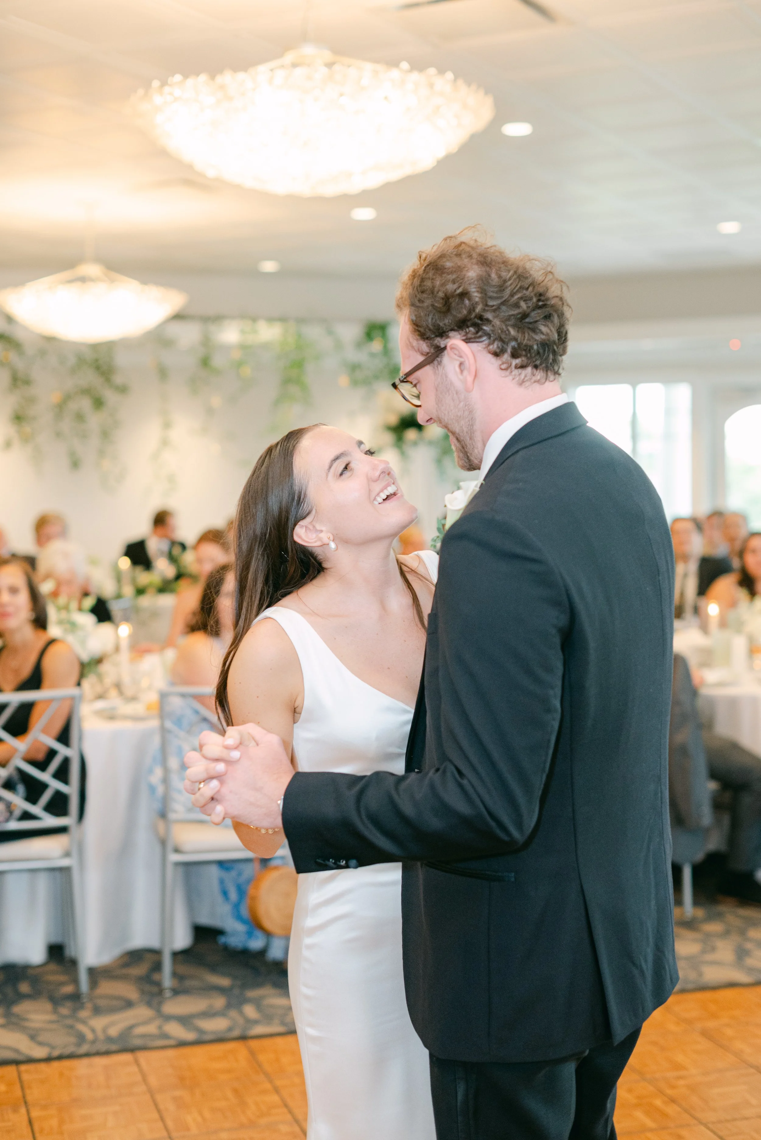 Kristen Bowen Photography, Indianapolis Wedding Photographer,  Chatham Hills Wedding, Wedding Reception