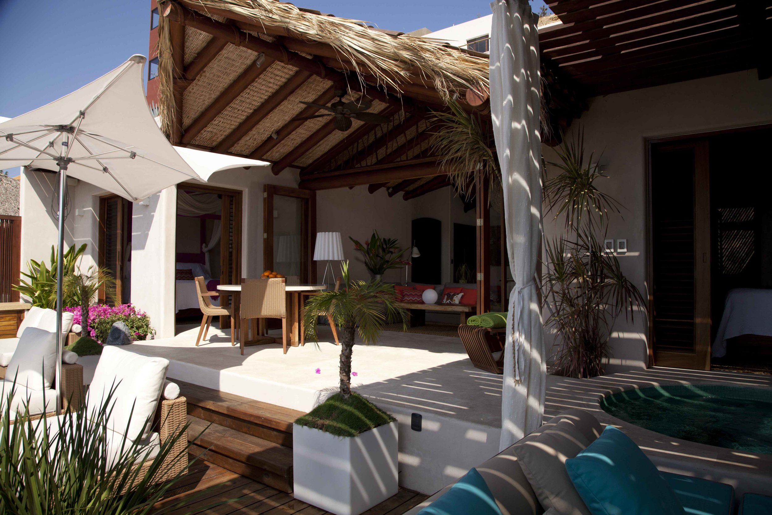 ensueno-casa-1-properties-condos-for-rent-sale-tara-medina-real-estate-zihuatanejo-mexico-ixtapa-full-ocean-view-deck.jpg-deck-view-3.JPG