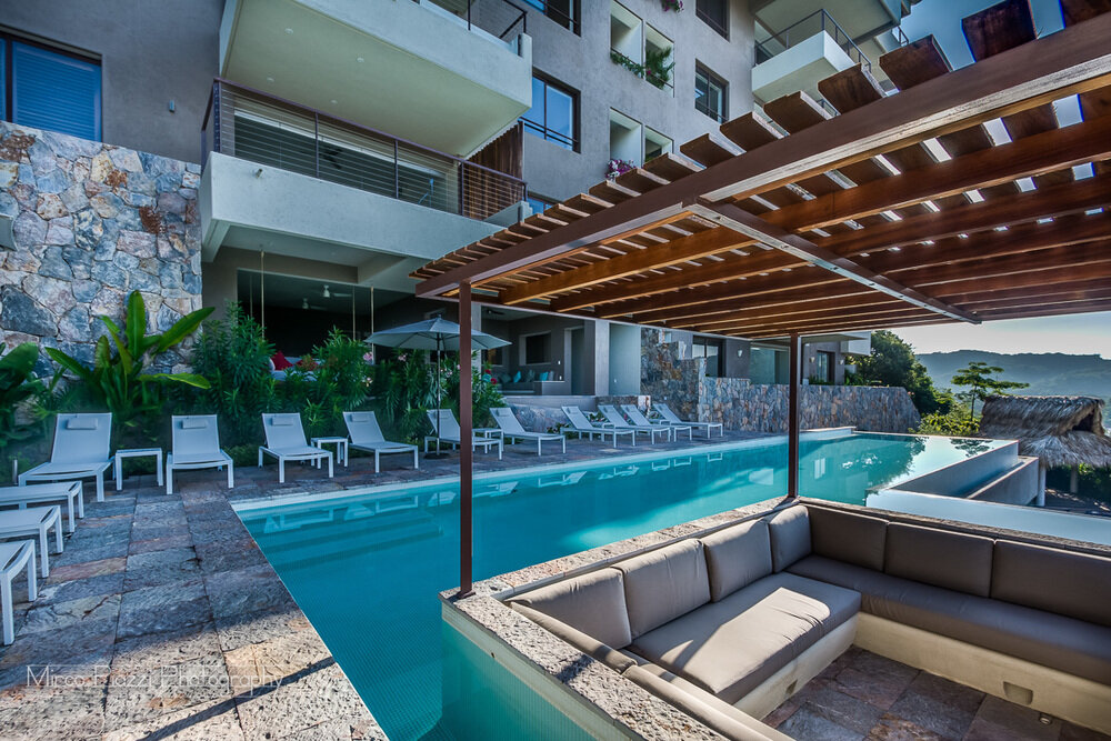 nao-condominiums-zihuatanejo-pool-3.jpg