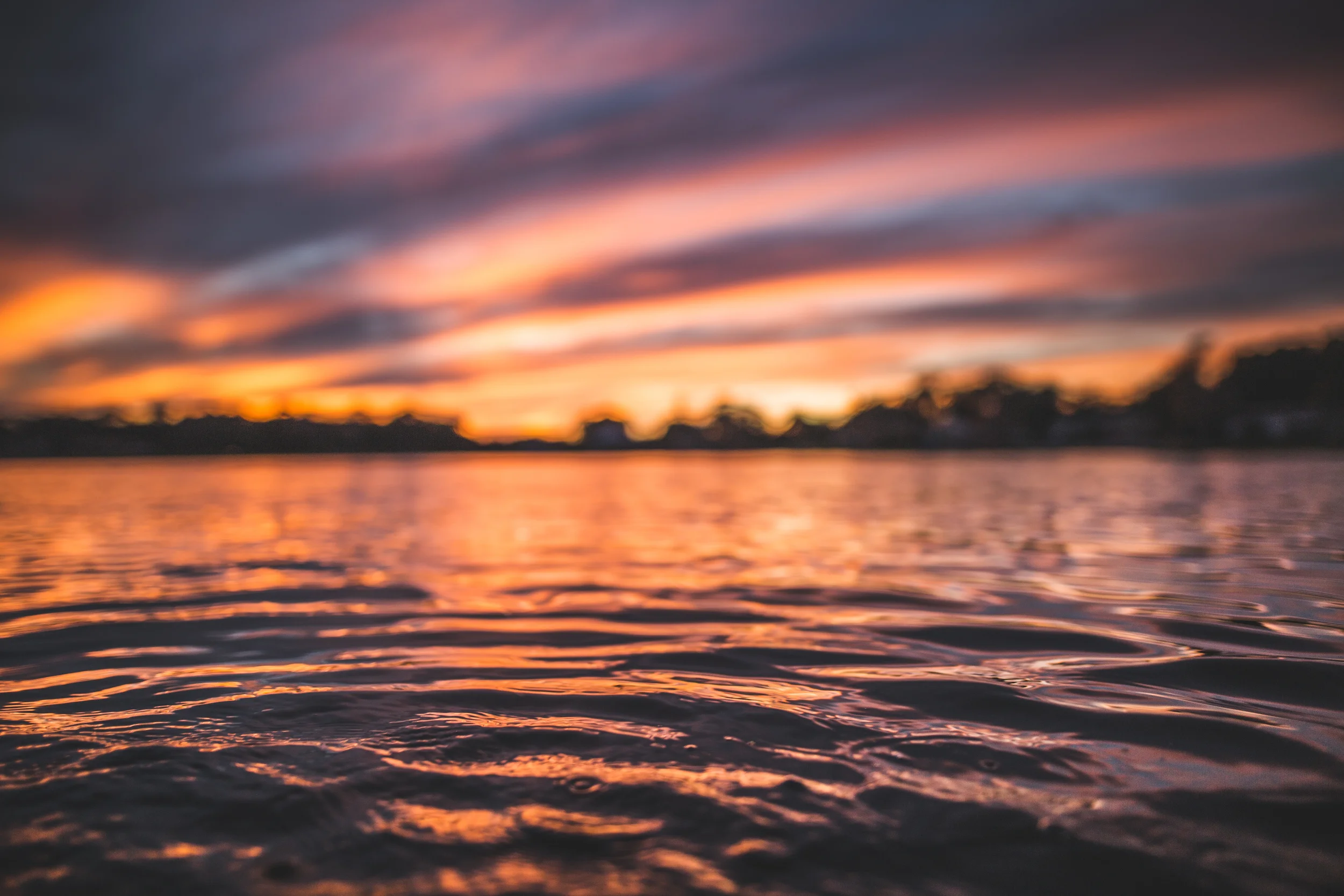 Canon 6d, Sigma 20mm F/1.4A, iso 100, F1.4, 1/200