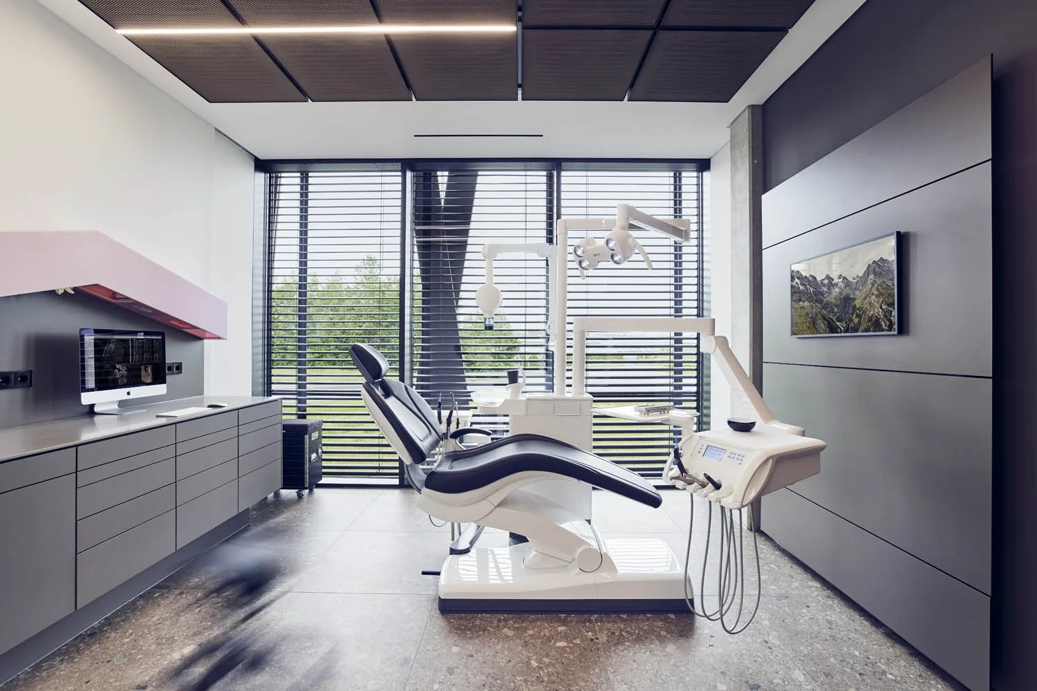 Architekturfotografie Zahnarztpraxis Bodensee Behandlungsraum