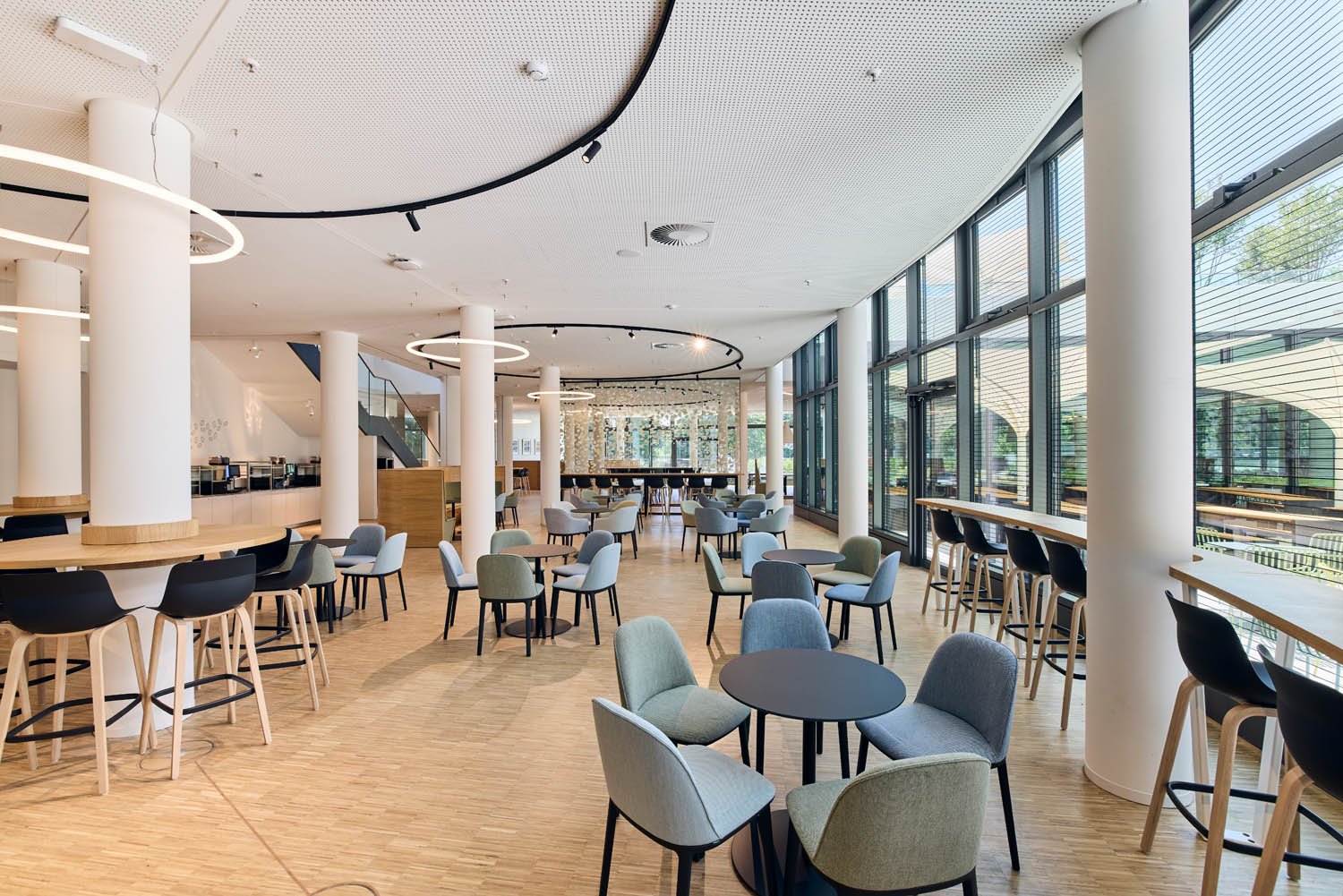 Bürogebäude Stuttgart Architektur Neubau Unternehmensgebäude