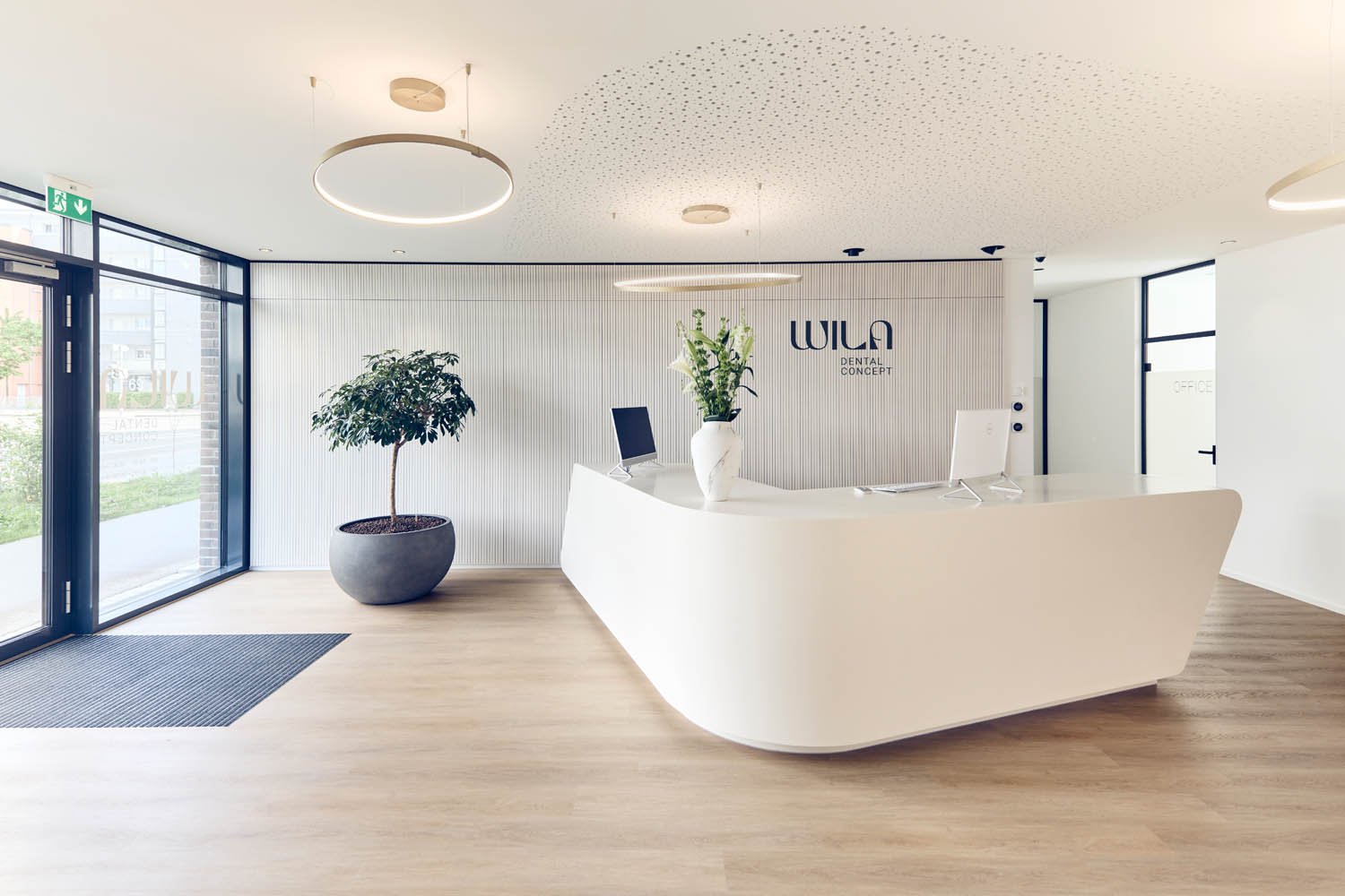 Arztpraxis Architektur Ulm Empfangsbereich