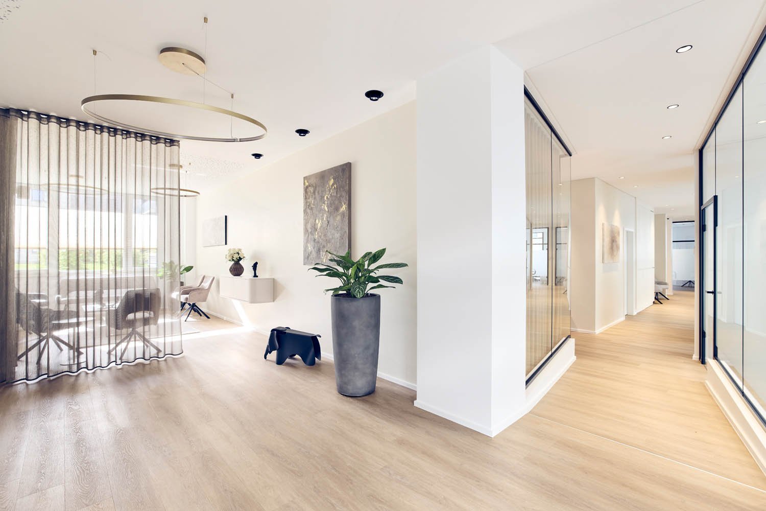 Medizinische Architektur Ulm Praxis Innenraum