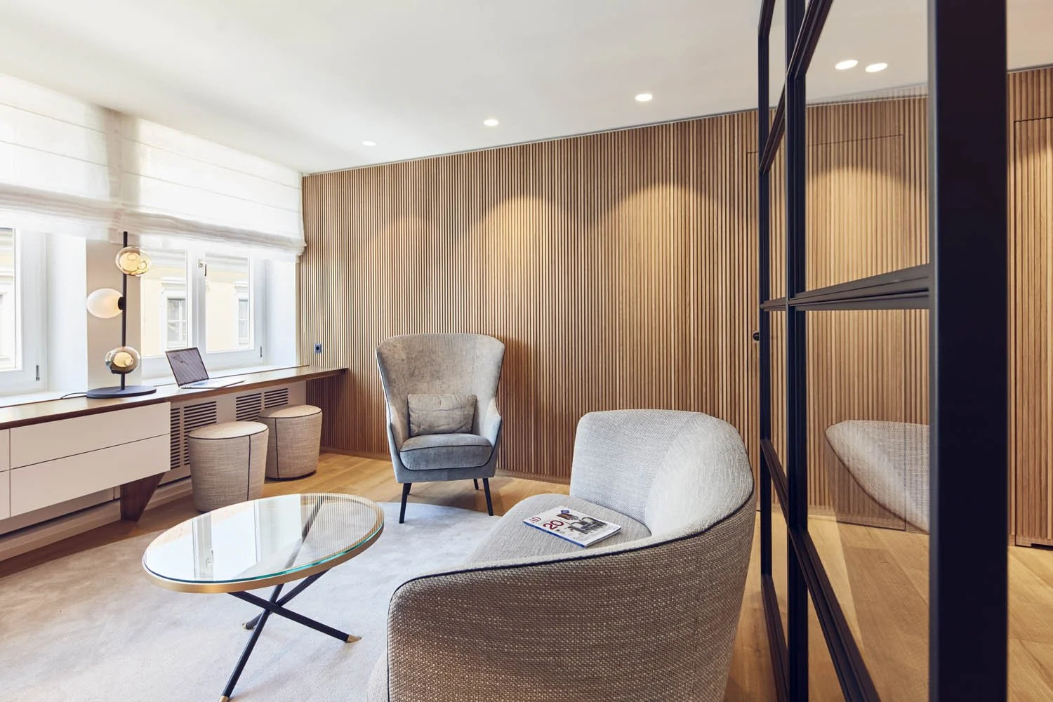 Zahnarztpraxis Architektur München Empfangsbereich