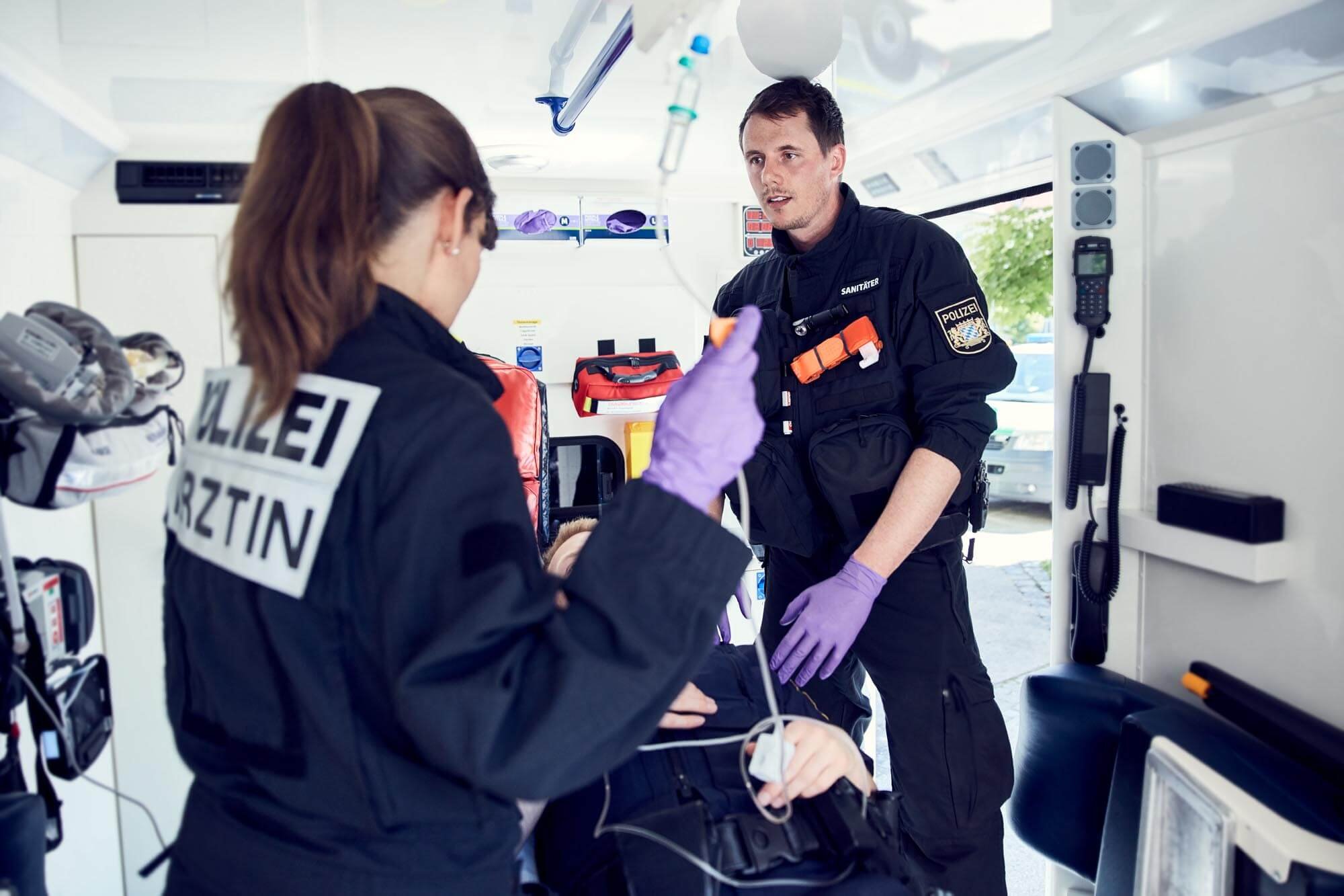 Hammerbacher_Photography_Polizeiaerztlicher_Dienst-005.jpg