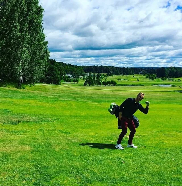 My Social media reminded me what I did on the midsummer couple of years back. Suprisingly golf - Throwback couple years to the one of the dirtiest rounds ever played. Thanks for the pic and play @arjenrobban !
.
.
.
.
.
.
.
#golfing #golf #golfer #go