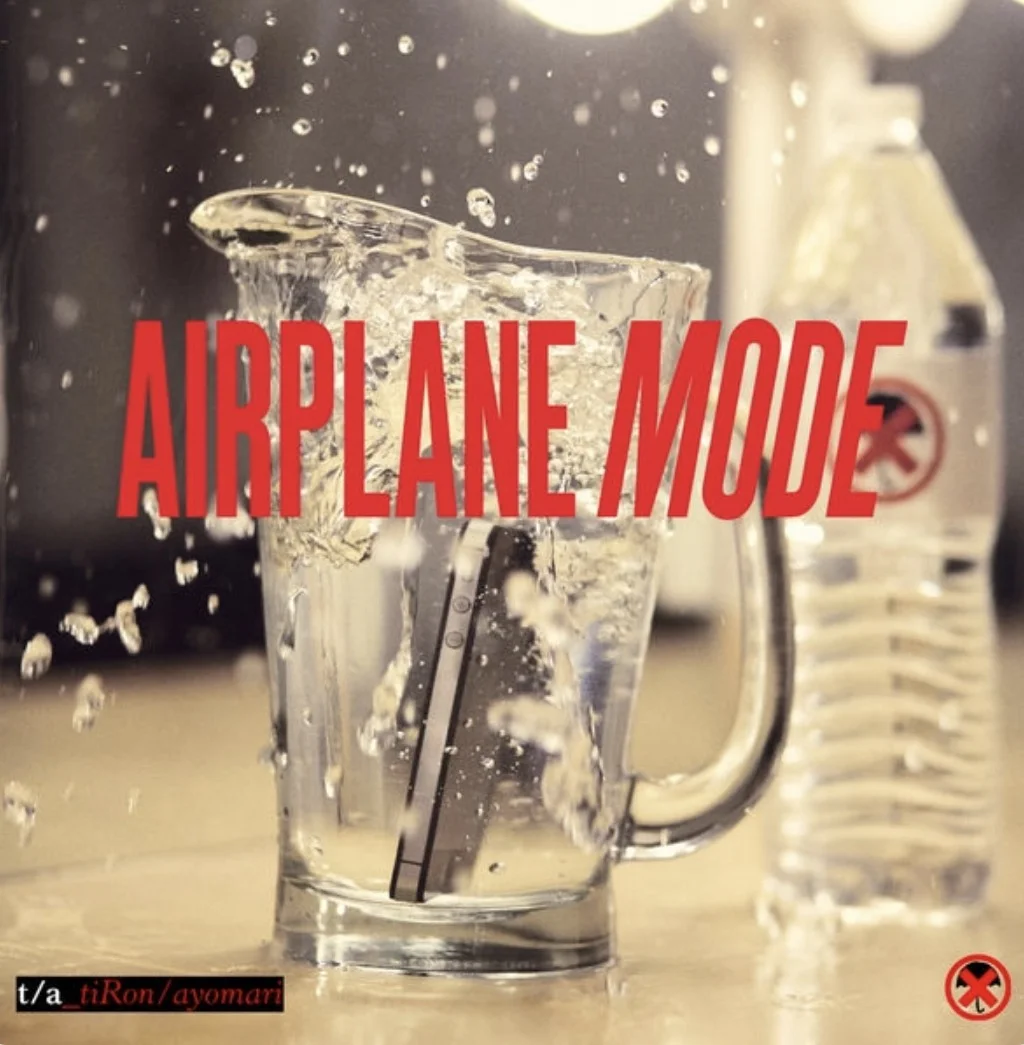 Tiron & Ayomari - Airplane Mode 