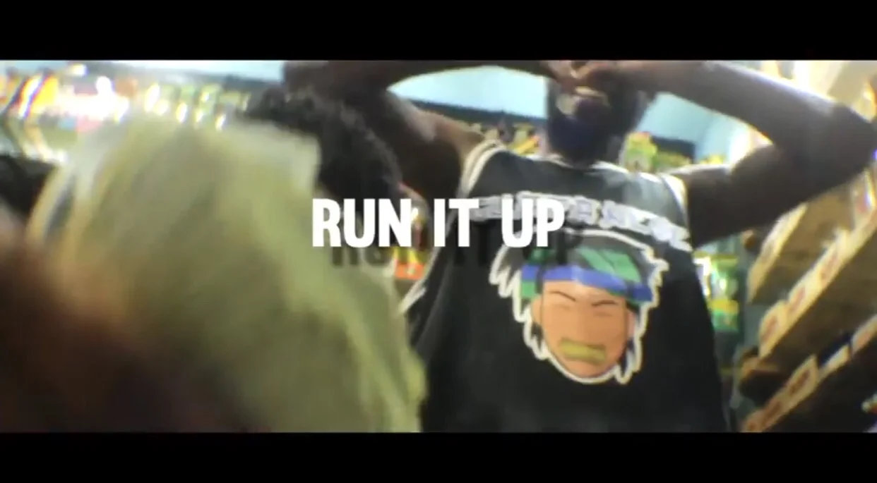 MoneydaGod Ft Bz Loc - Run It Up (Video) dir Xpensive Visuals