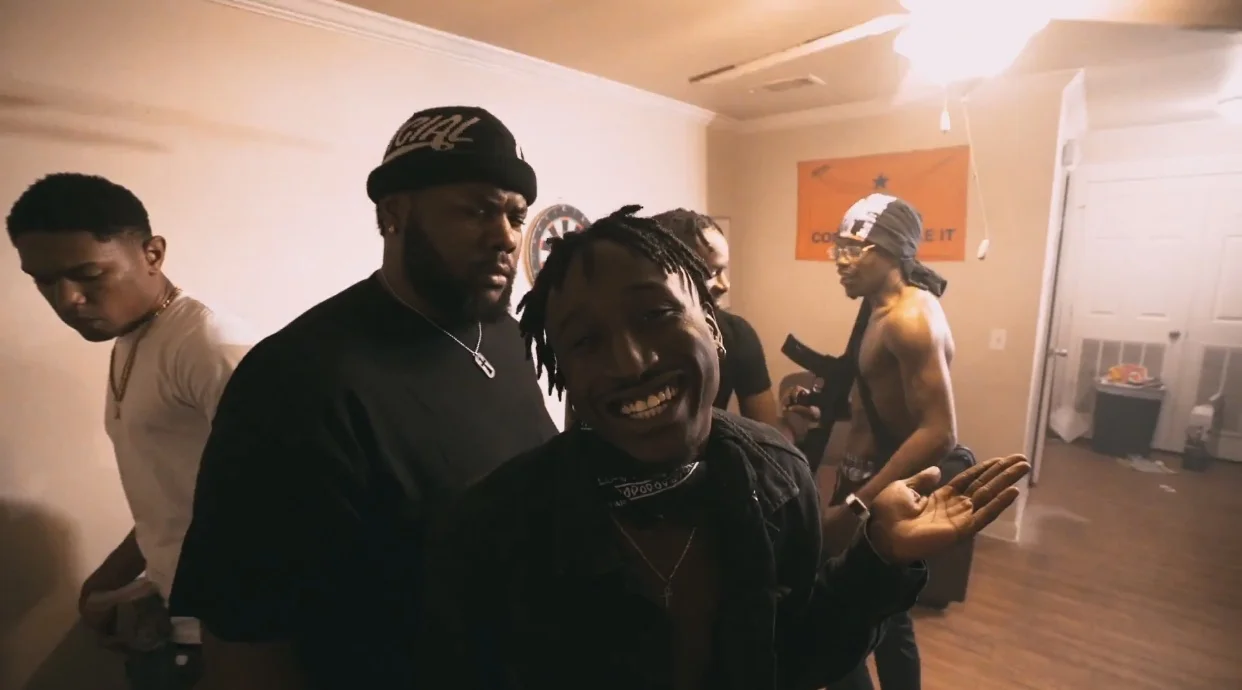 King Sippi - Freddy (Video) shot by Steven Jets 