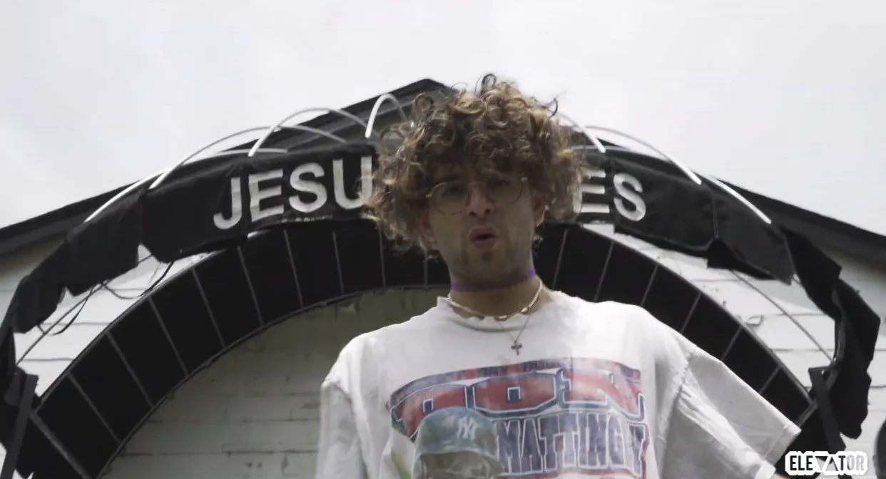 GuitarEmoji - Thug It Out (Video) dir by Bryan Zawlocki