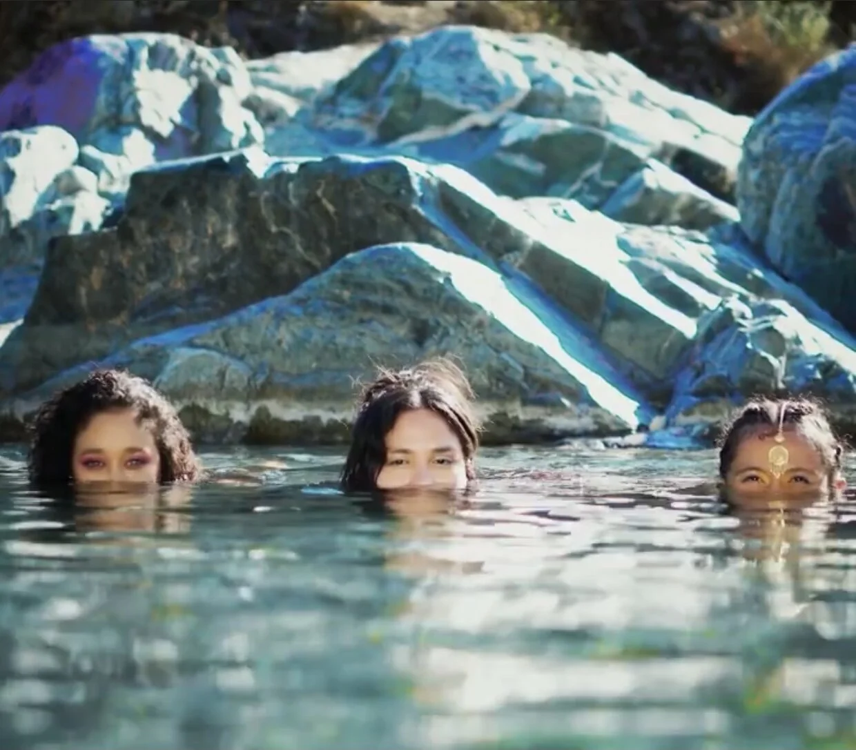 Bruxas Brew - Encanto (Video)