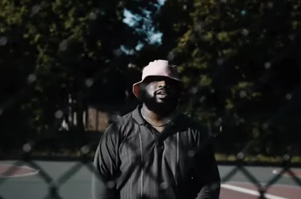 Malik Elijah - SOMETHINGSIHATE (Video)