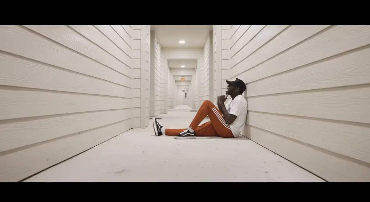 AJ Bray - I Don't Think Ur Ready (Video)