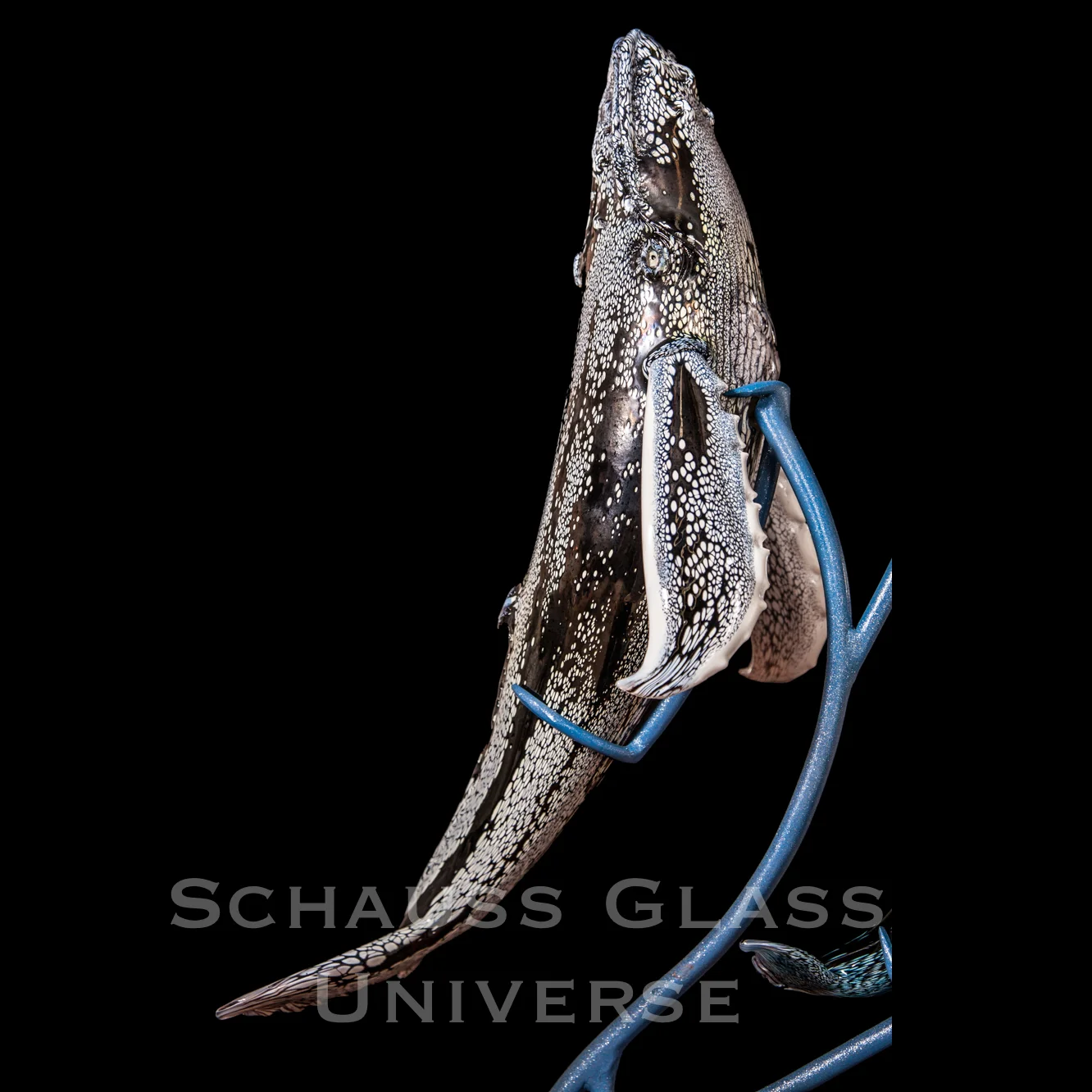 ©2015SchaussGlassblowingLLC WhaleFamW:Stand.Mama.1.jpg