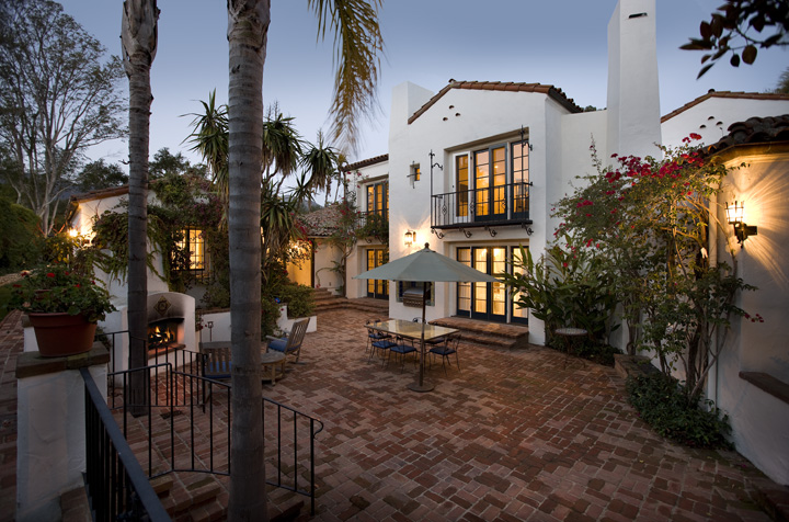  Montecito Residence 