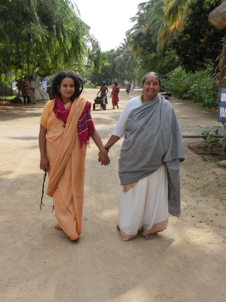 Parvaty Baul and Devaki Ma.JPG