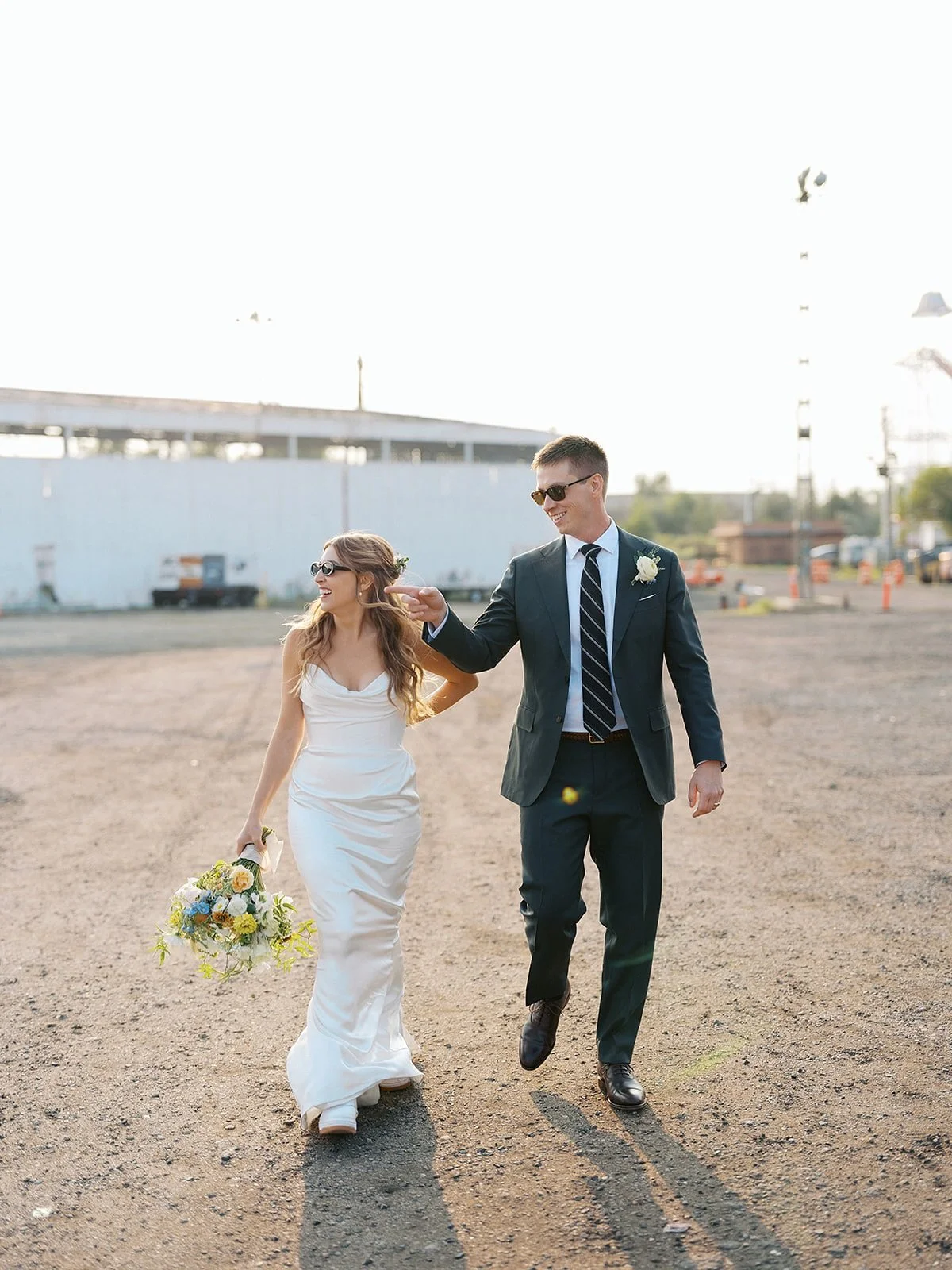 🤍🤍🤍

Vendors: 
Florals @wildflowerandwillowfloral 
Coordinator @local46eventspace 
Reception @lot46bar
Photography @samuelmarz
Hair @meganannemichie
Dress: @donnabethcreations @annabebridal