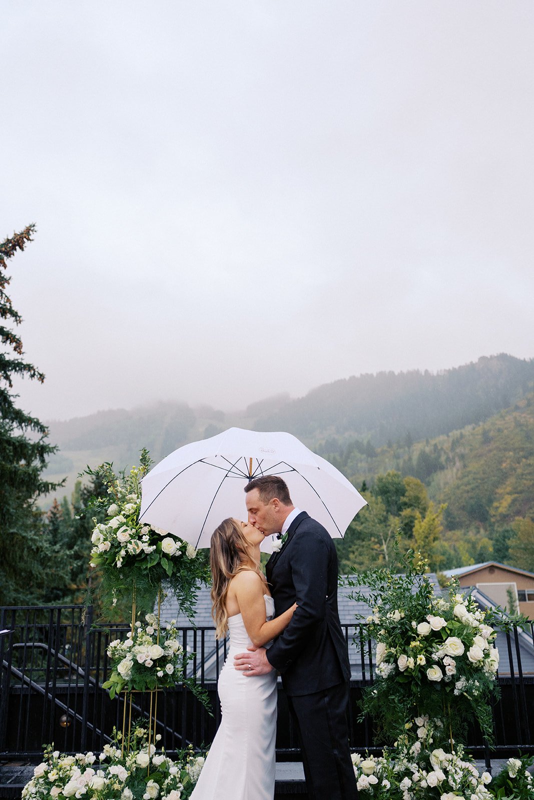 Aspen Mollie Wedding S + M-826.jpg